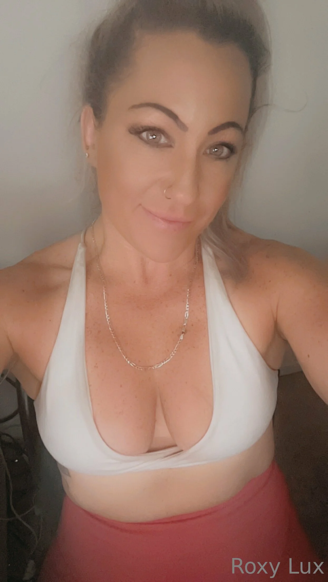 Roxy OnlyFans premium content 2 - roxy_lux exclusive collection