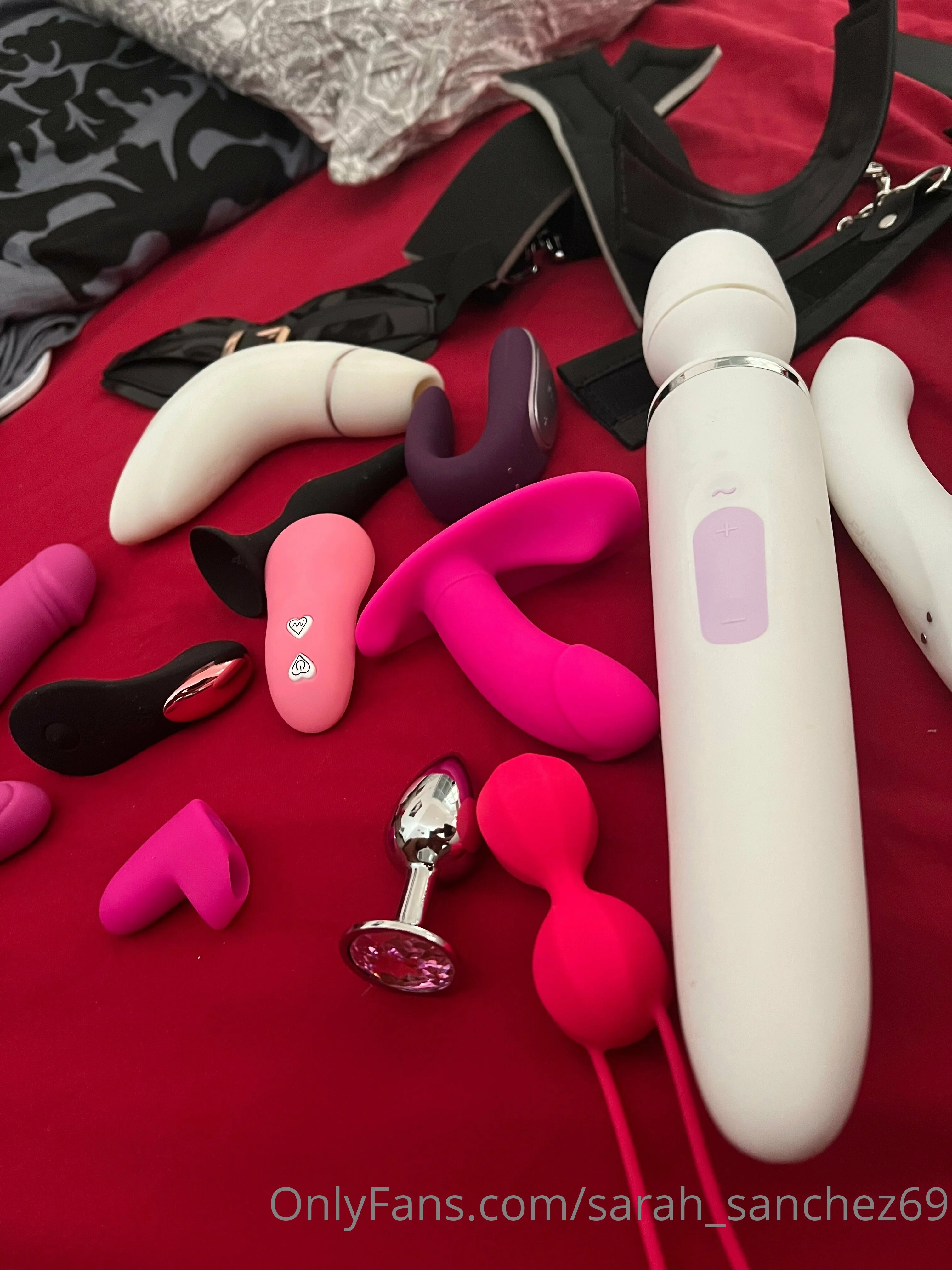 Sarah Sanchez OnlyFans premium content 3 - sarah_sanchez69 exclusive collection