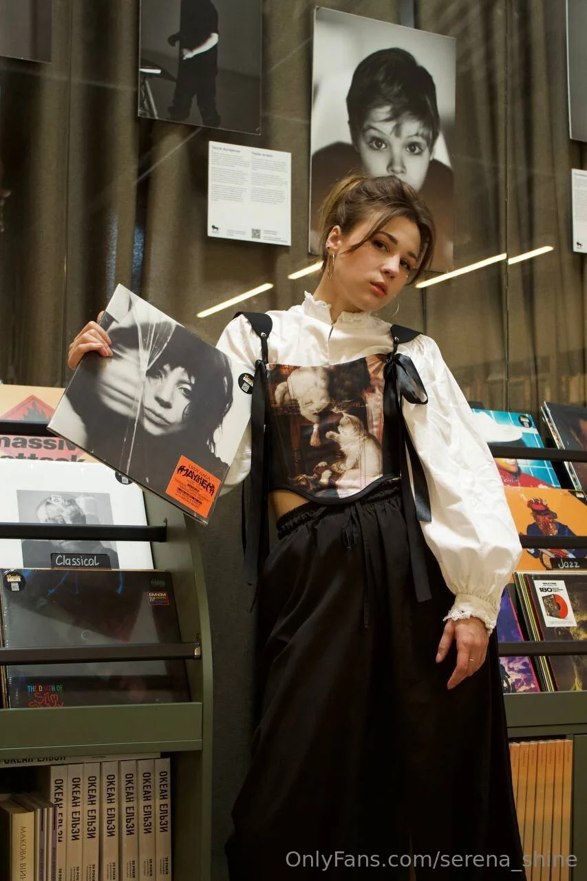 Serena OnlyFans premium content 11 - serena_shine exclusive collection