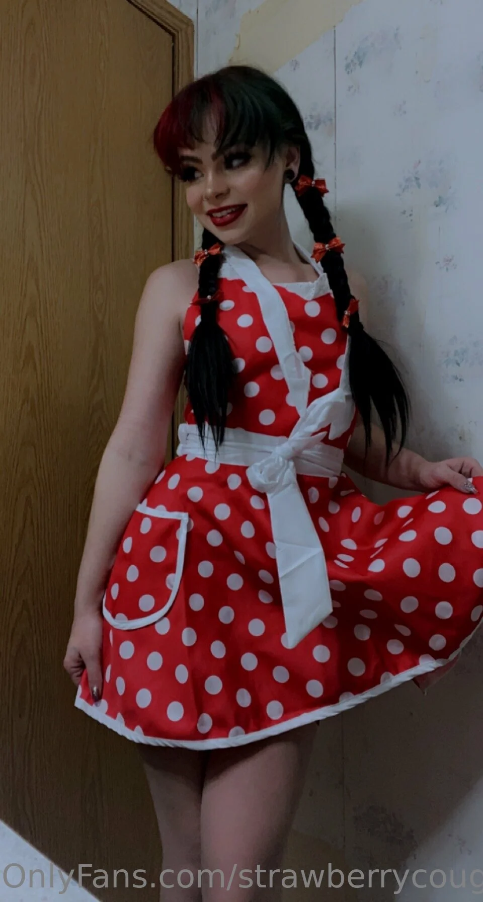 Strawberry cough OnlyFans premium content 34 - strawberrycough42 exclusive collection