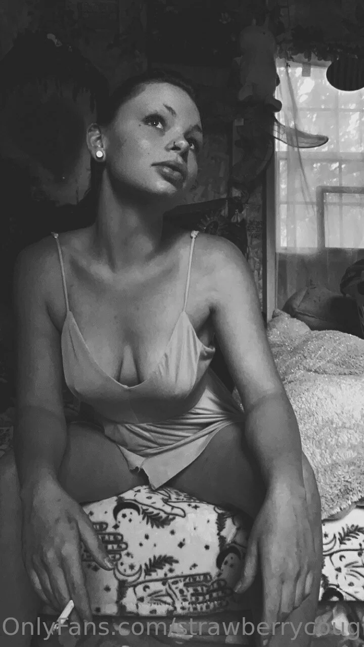 Strawberry cough OnlyFans premium content 6 - strawberrycough42 exclusive collection