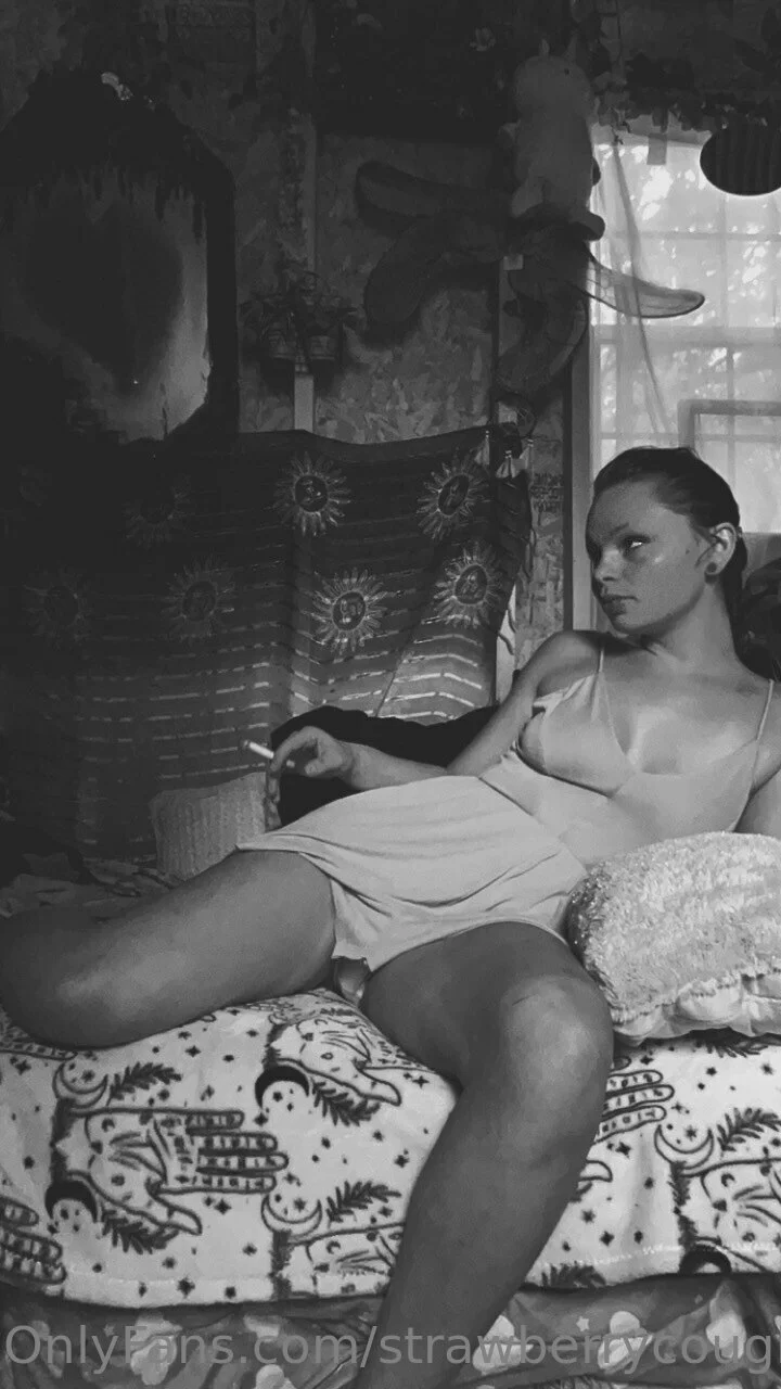 Strawberry cough OnlyFans premium content 5 - strawberrycough42 exclusive collection