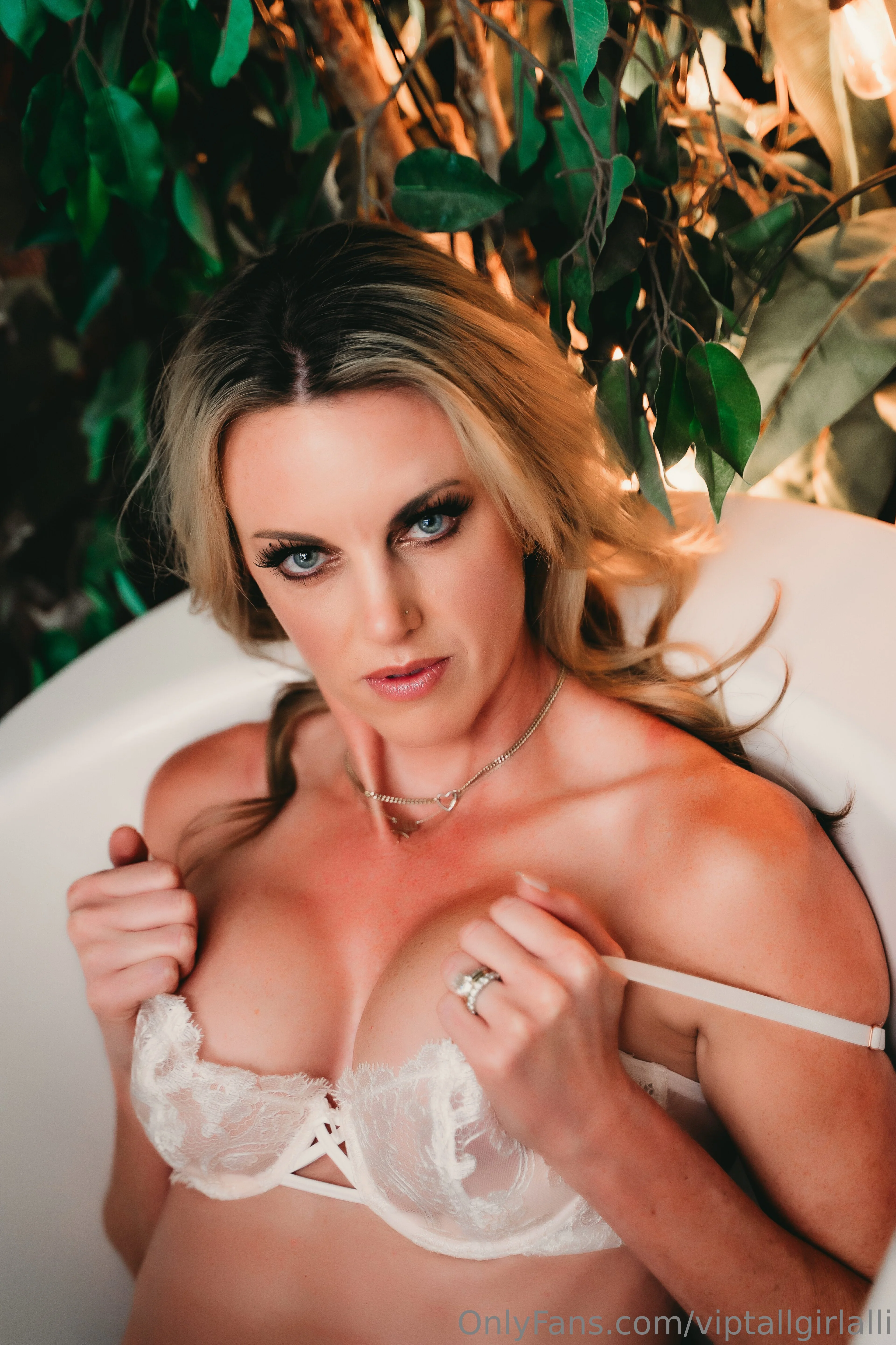 Alli Skye 💜 OnlyFans premium content 14 - tallgirlalli exclusive collection