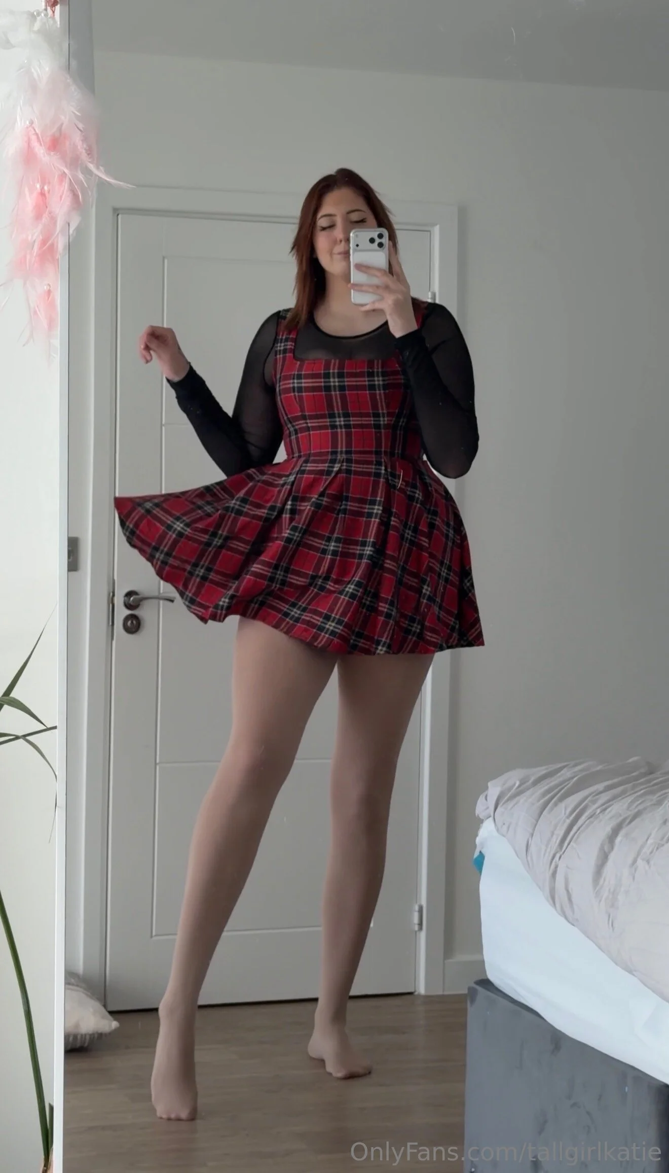 Tall Girl Katie OnlyFans premium content 51 - tallgirlkatie exclusive collection