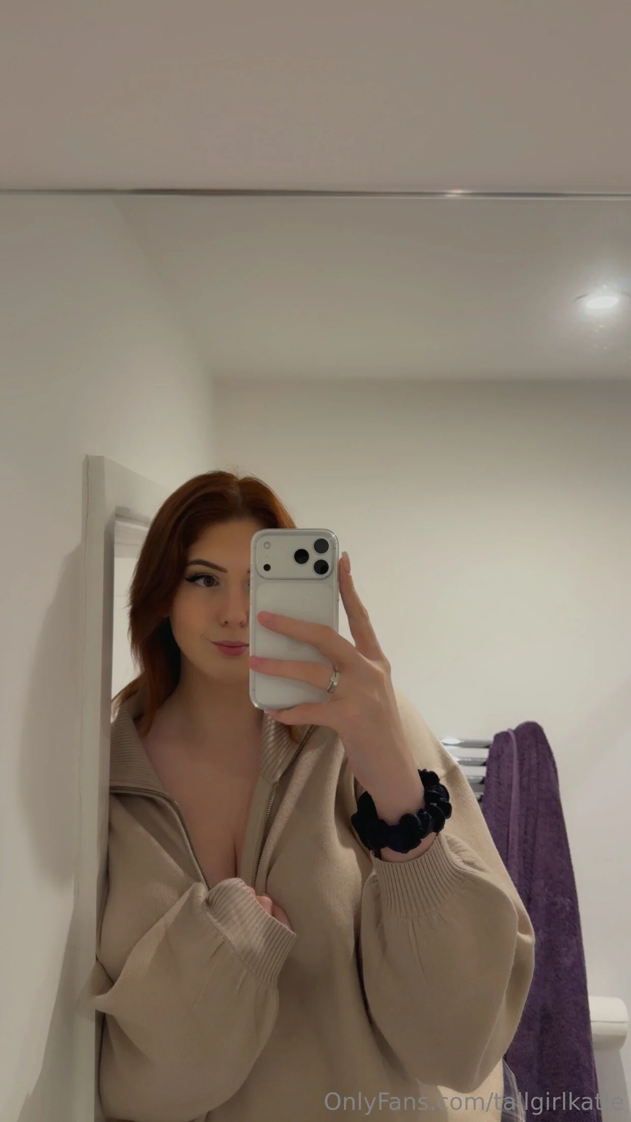 Tall Girl Katie OnlyFans premium content 21 - tallgirlkatie exclusive collection