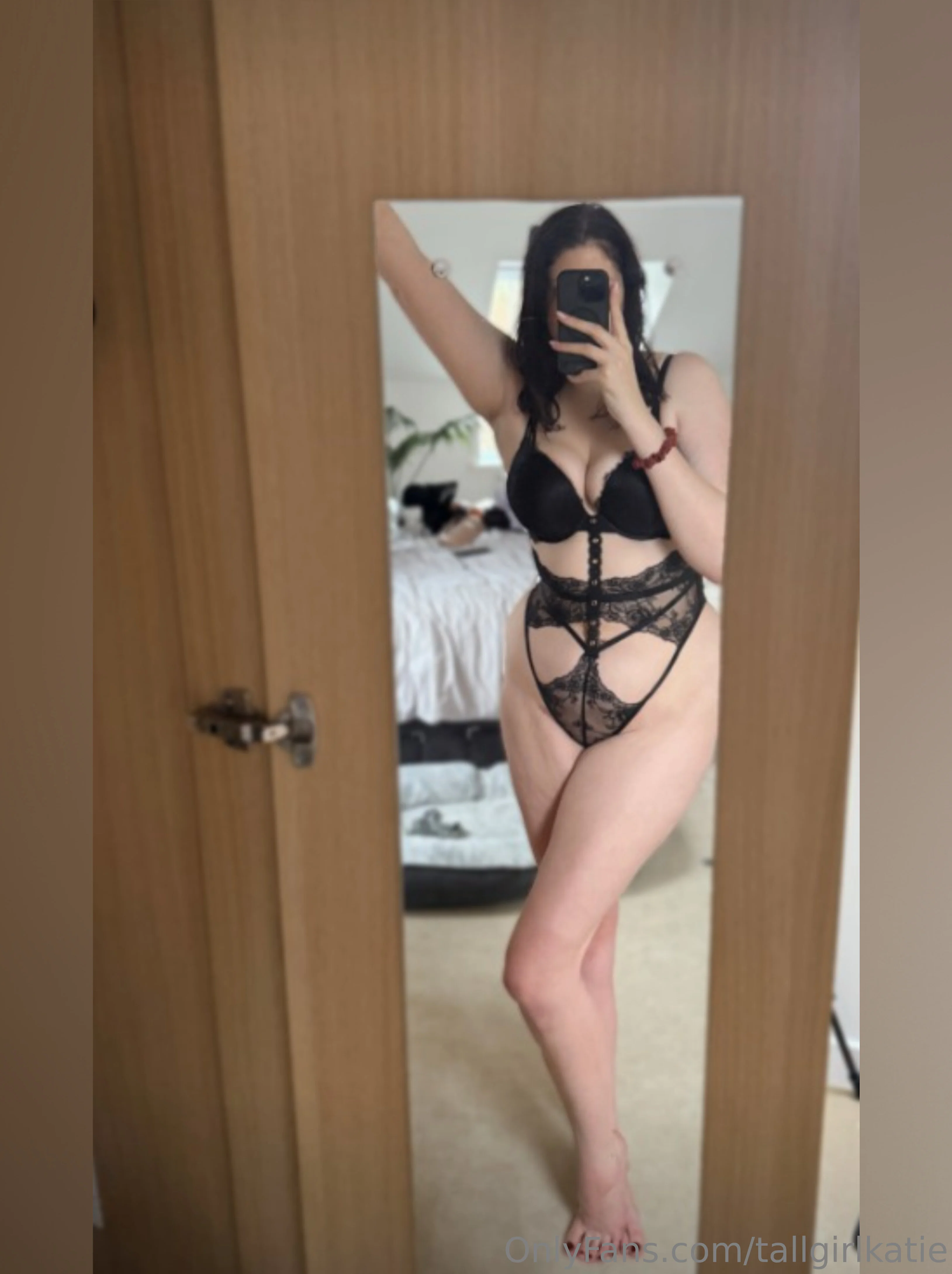 Tall Girl Katie OnlyFans premium content 20 - tallgirlkatie exclusive collection