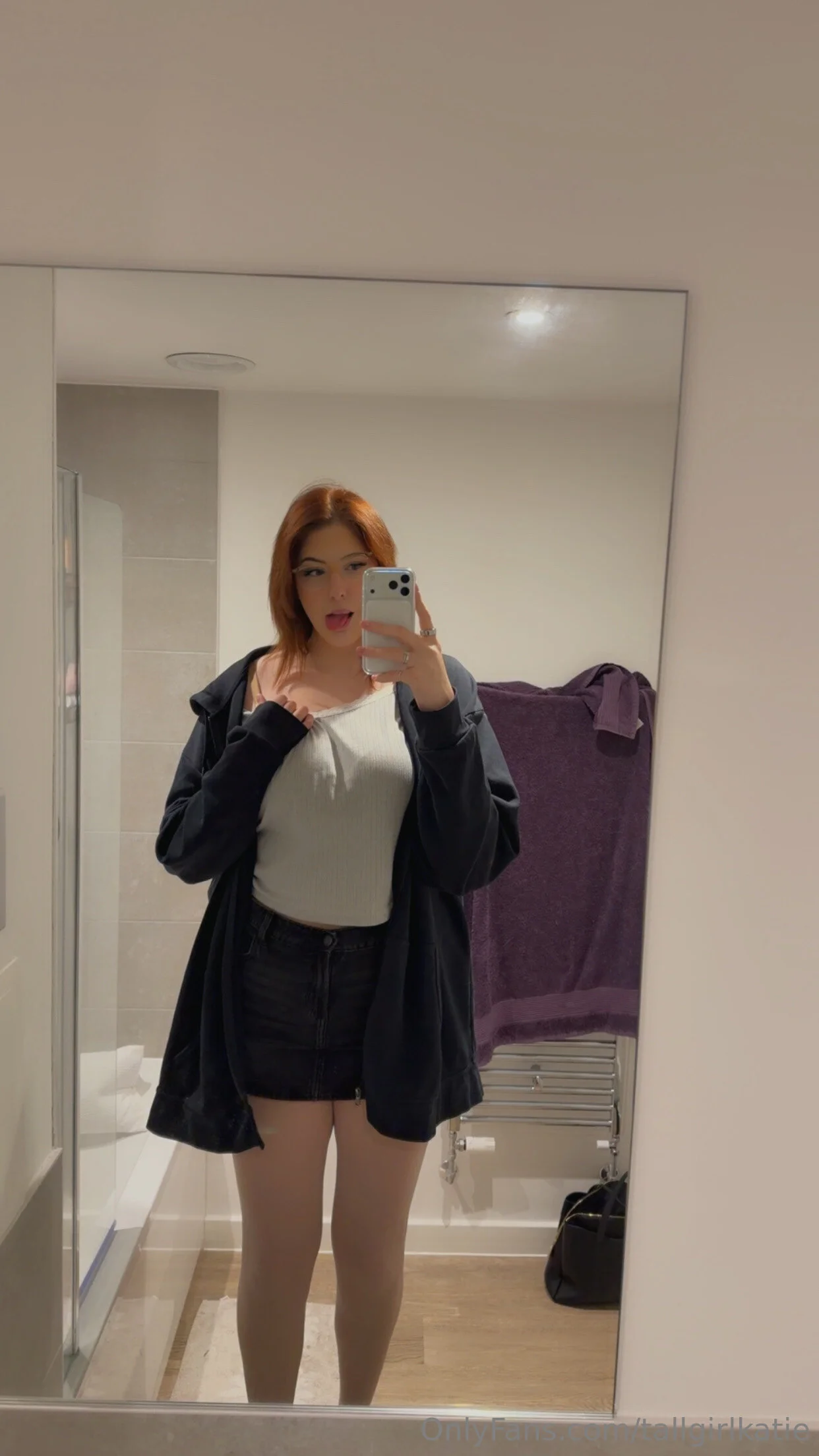 Tall Girl Katie OnlyFans premium content 13 - tallgirlkatie exclusive collection