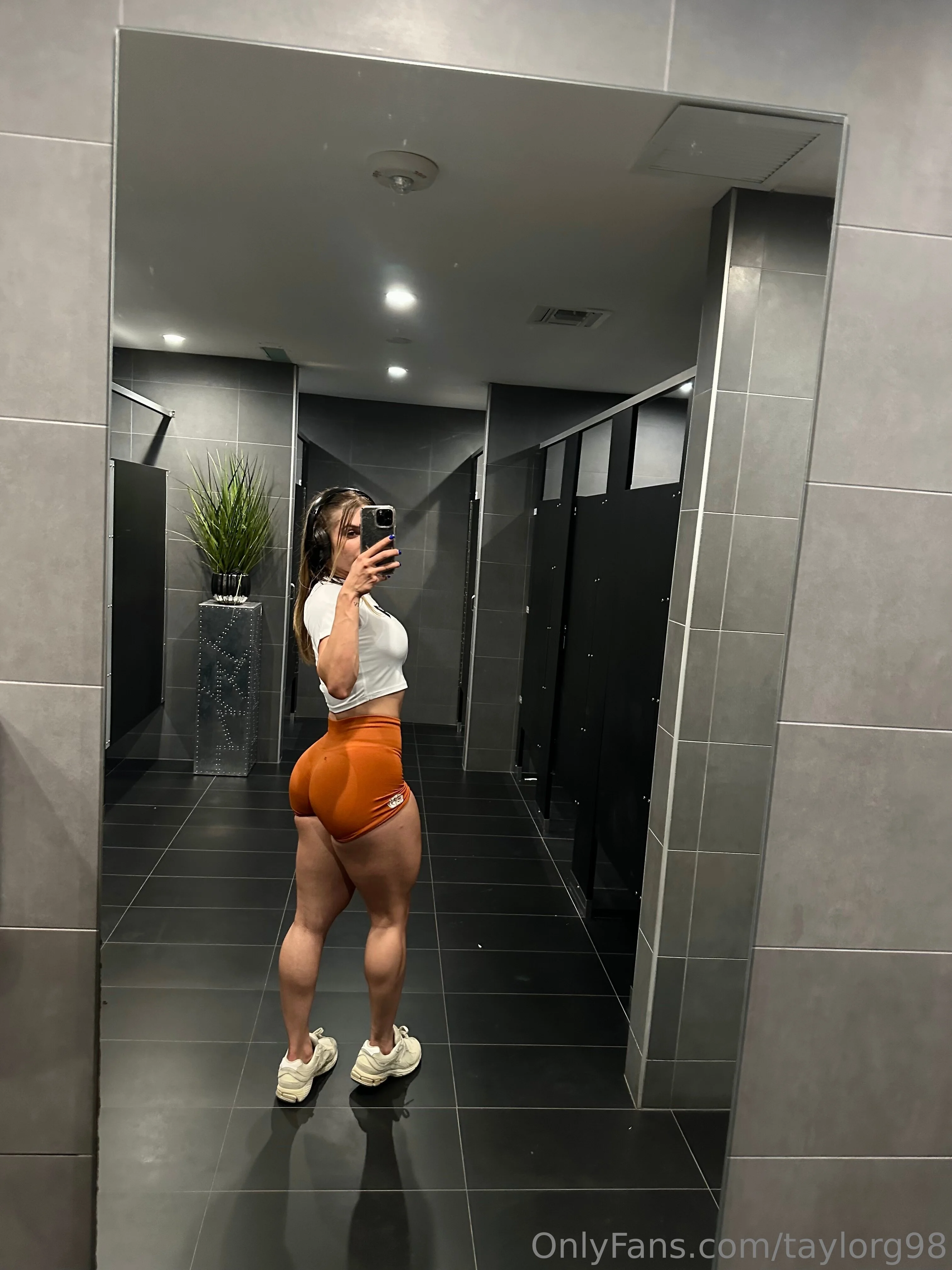 Taylorlynn OnlyFans premium content 1 - taylorg98 exclusive collection