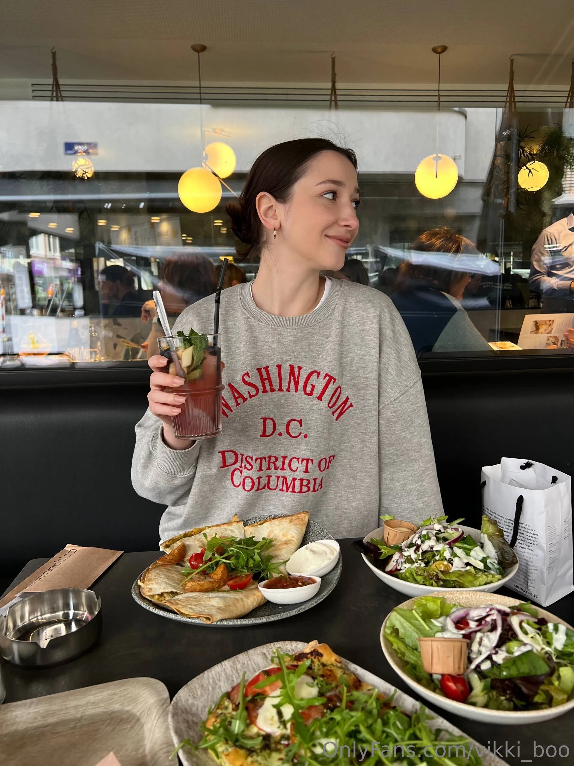 🎀 𝐕𝐢𝐤𝐤𝐢 𝐁𝐨𝐨 🎀 OnlyFans premium content 1 - vikki_boo exclusive collection