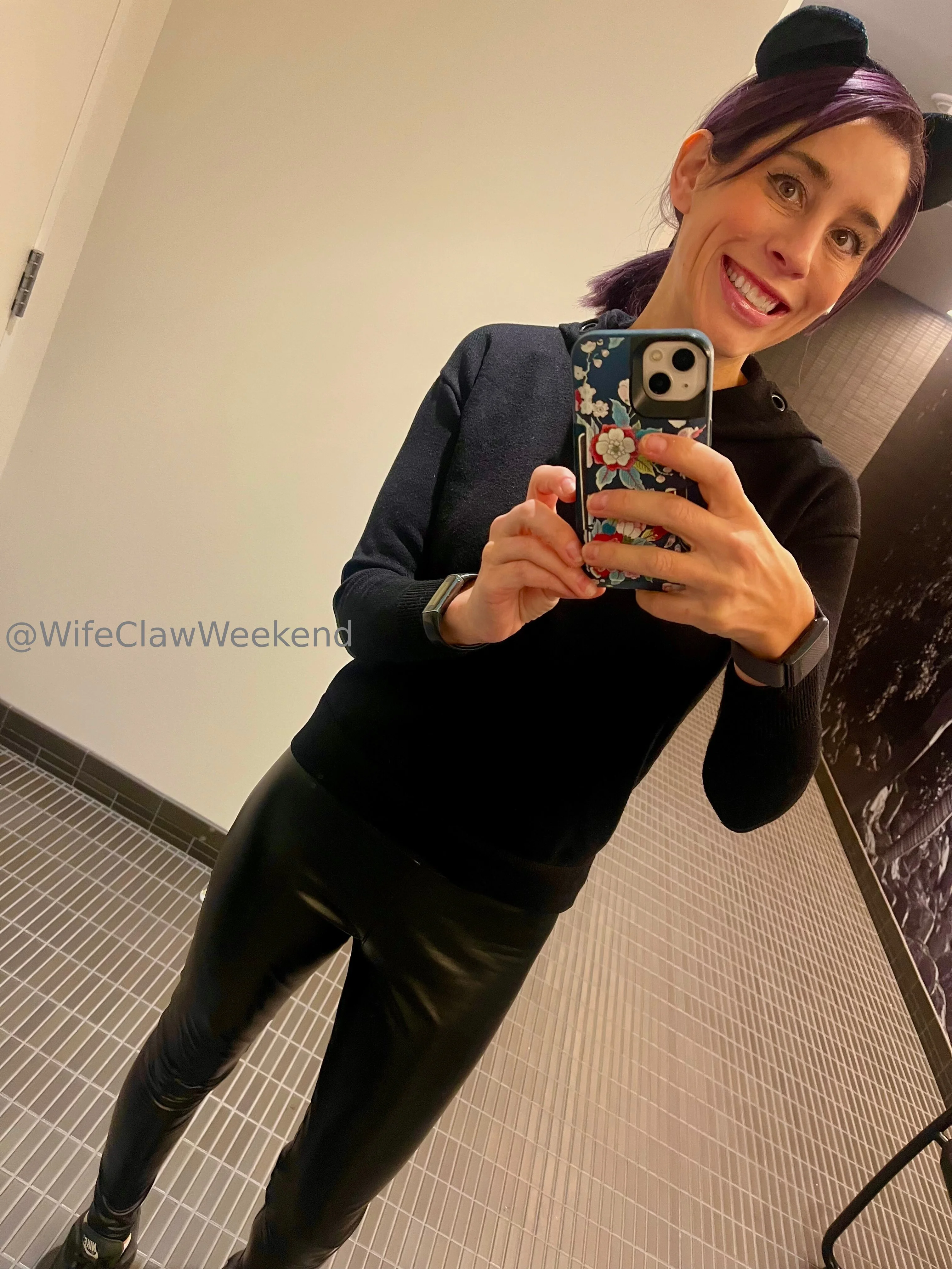 WifeClawWeekend OnlyFans premium content 16 - wifeclawweekend exclusive collection