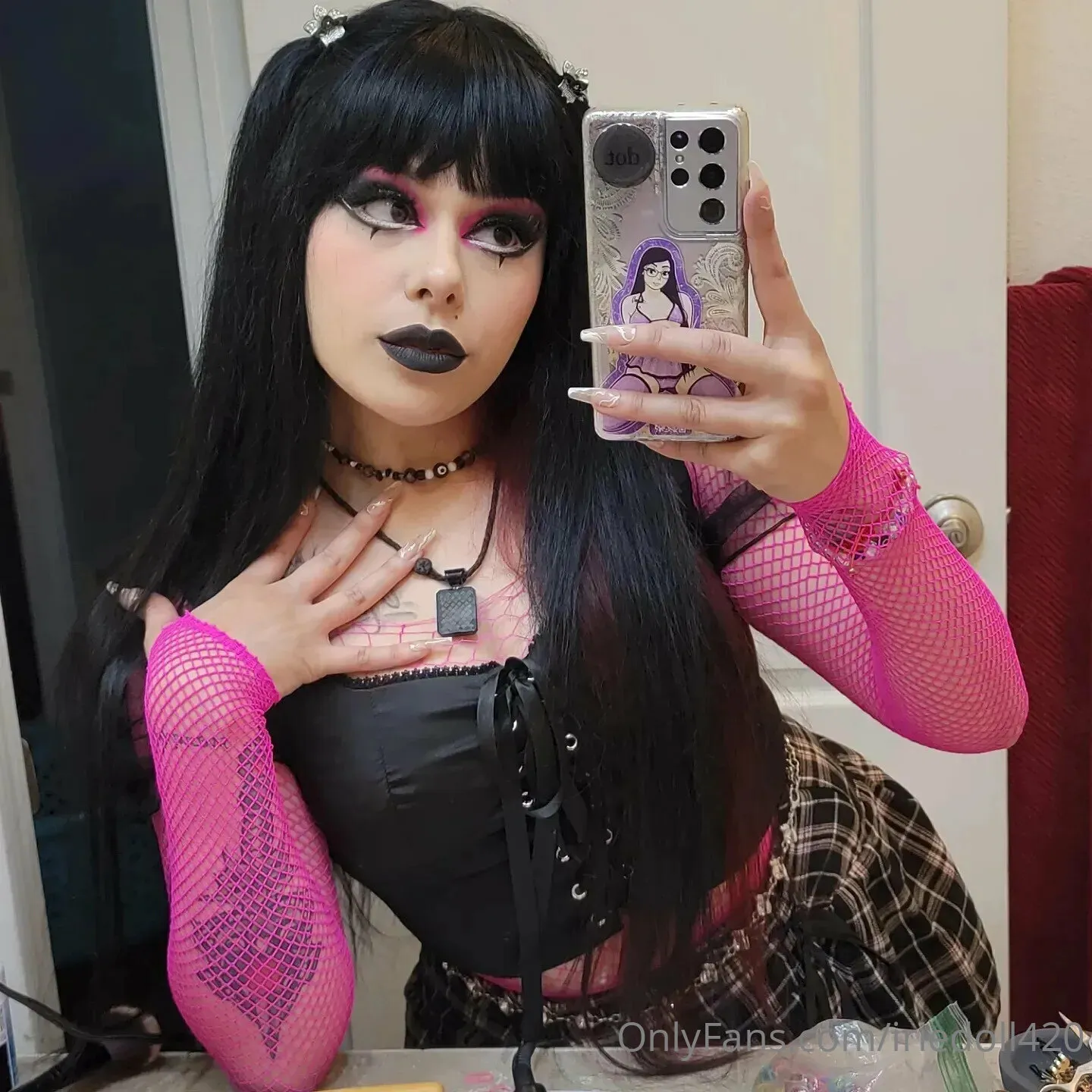 Iriedoll420 OnlyFans premium content 5 - iriedoll420 exclusive collection