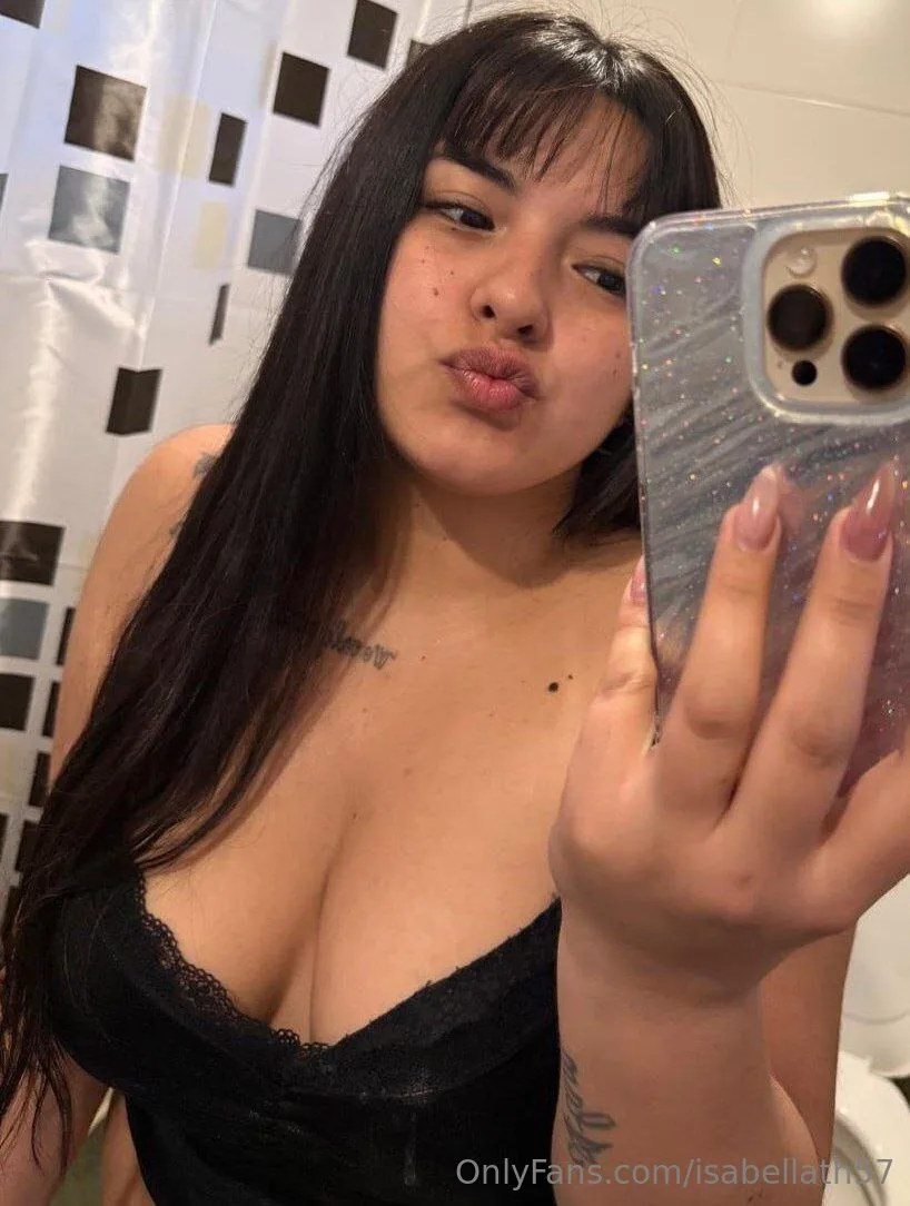 Isabella OnlyFans premium content 21 - isabellath57 exclusive collection