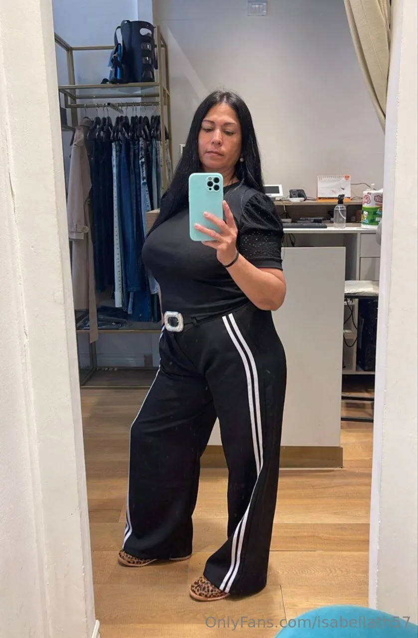 Isabella OnlyFans premium content 15 - isabellath57 exclusive collection