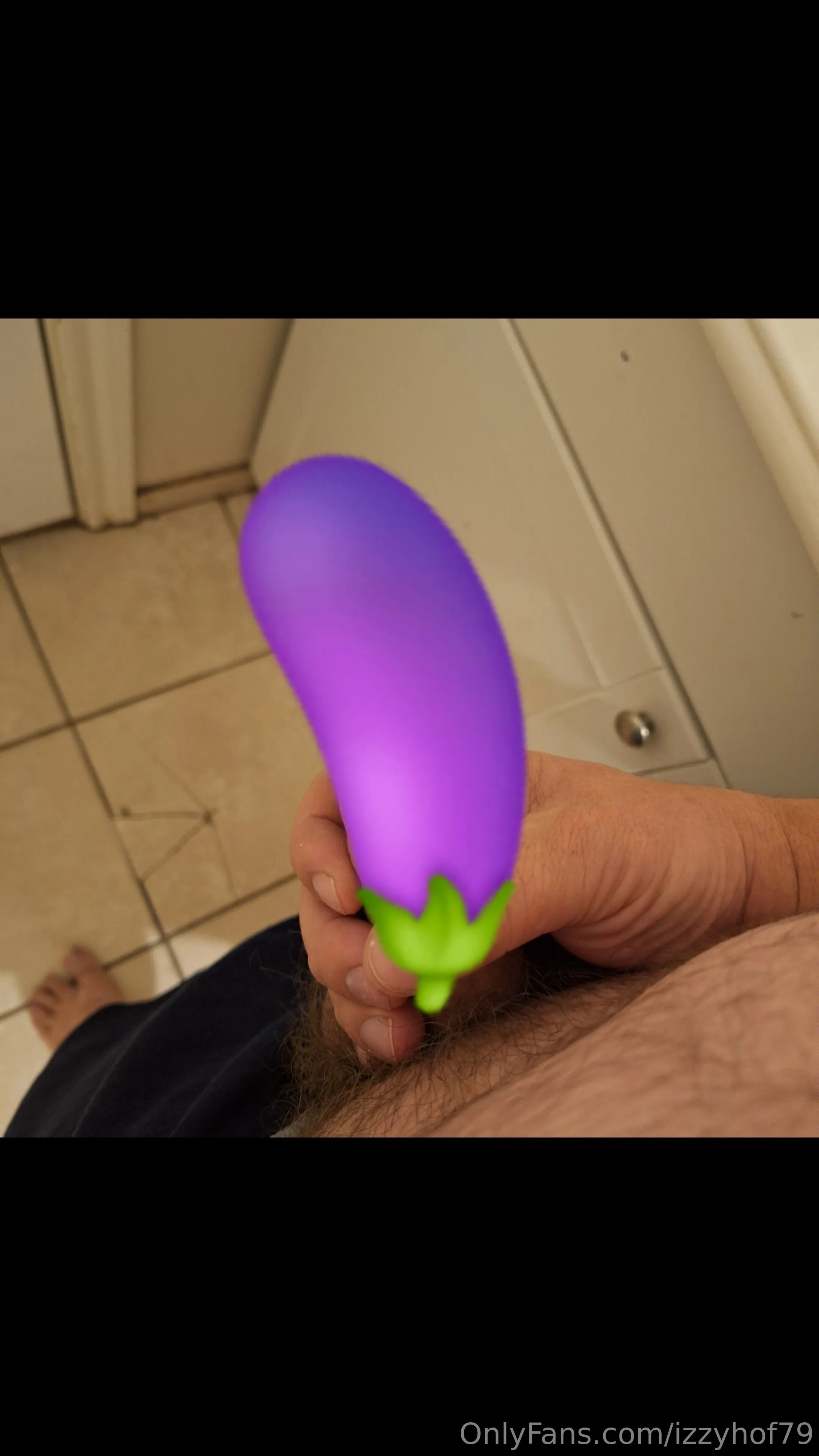 Mom + Hubby next-door OnlyFans premium content 10 - izzyhof79 exclusive collection