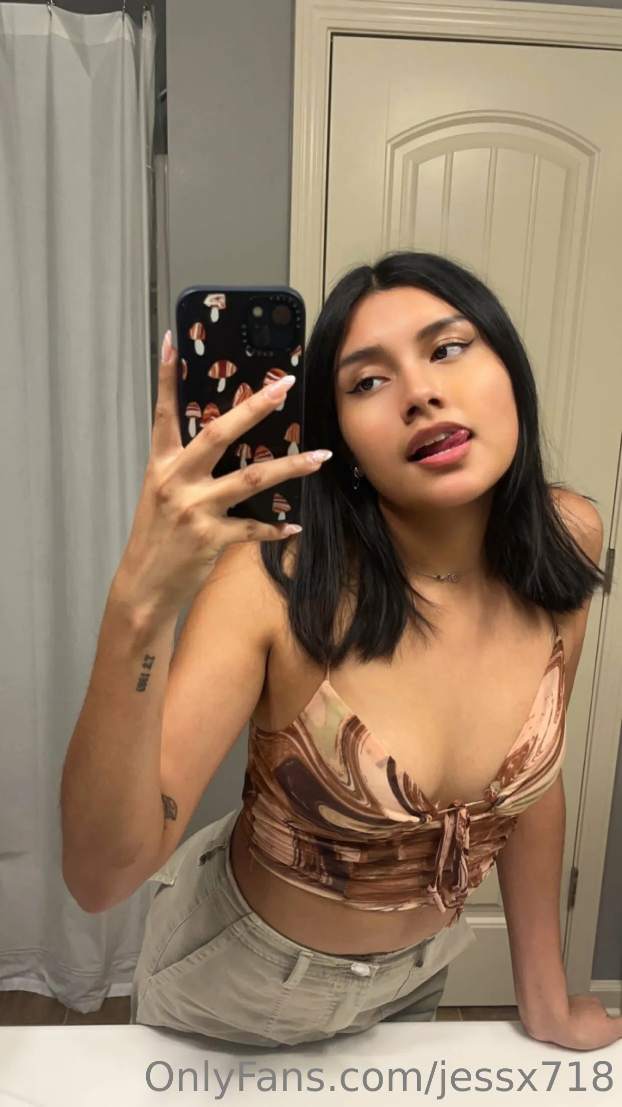 Jess OnlyFans premium content 30 - jessx718 exclusive collection