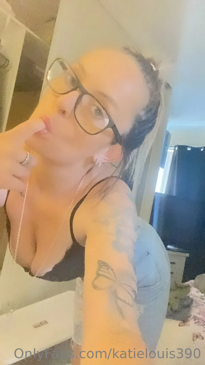 katie louise OnlyFans premium content 2 - katielouis390 exclusive collection
