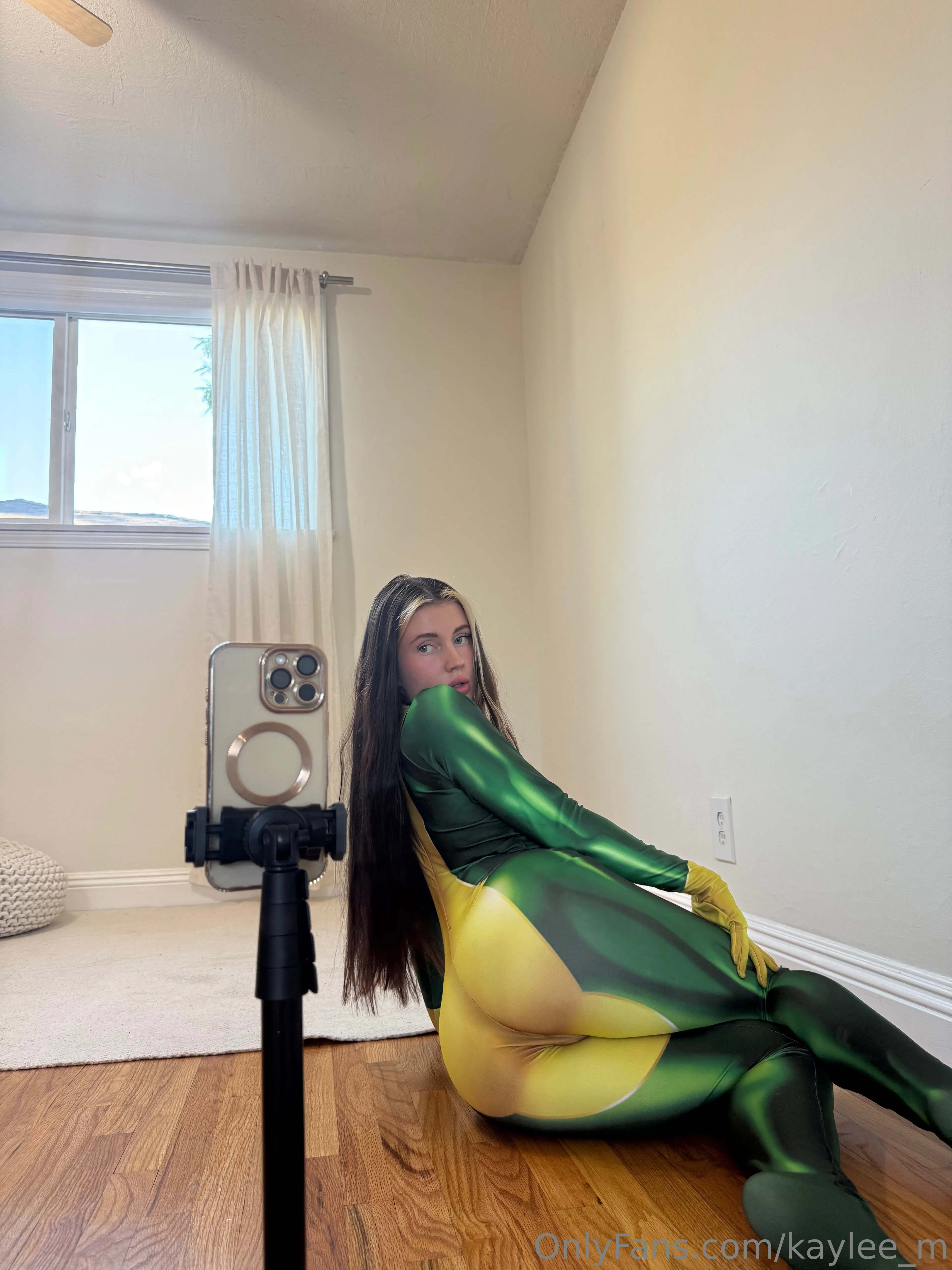 Kaylee OnlyFans premium content 9 - kaylee_m exclusive collection