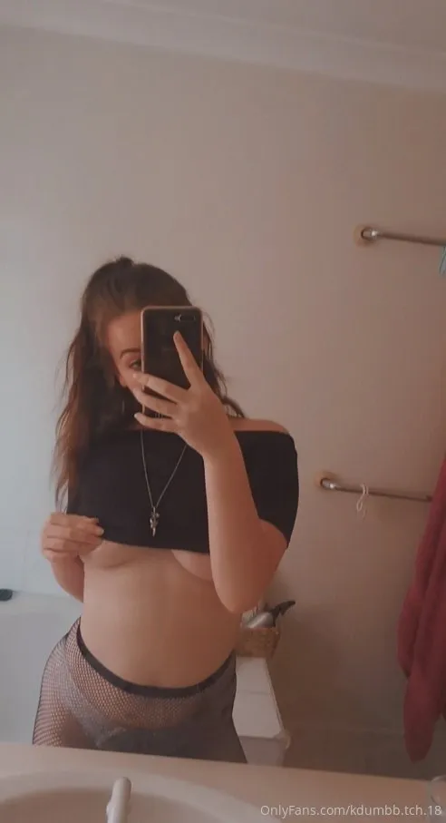 Kiki😈 OnlyFans premium content 7 - kdumbb.tch.18 exclusive collection