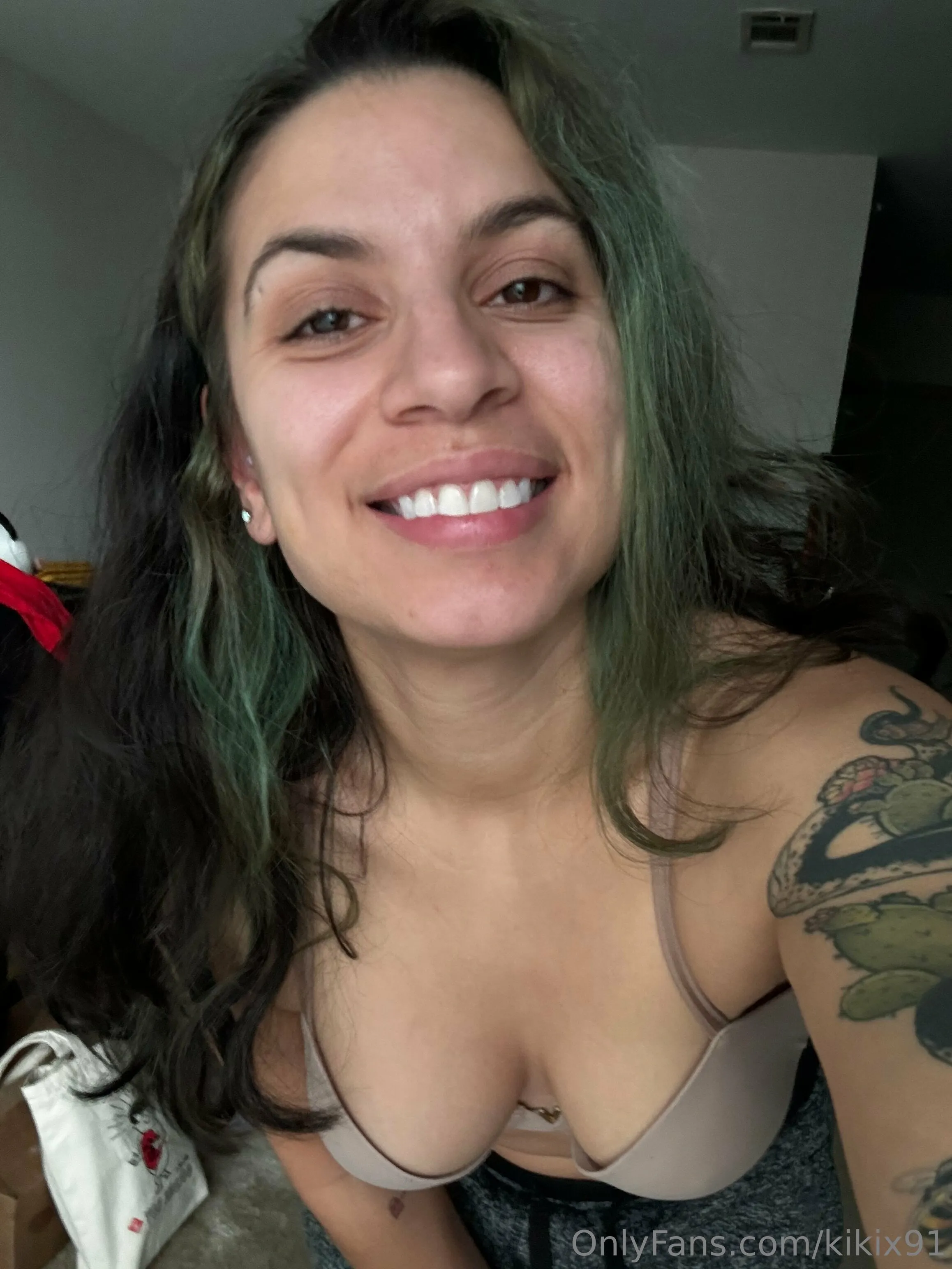 Kianna OnlyFans premium content 2 - kikix91 exclusive collection