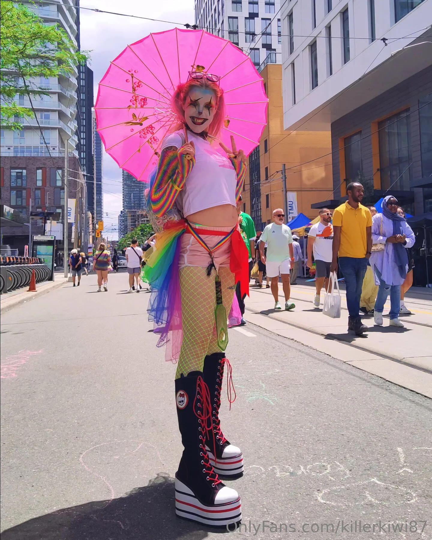 Killer Kiwi from Outer Space OnlyFans premium content 25 - killerkiwi87 exclusive collection