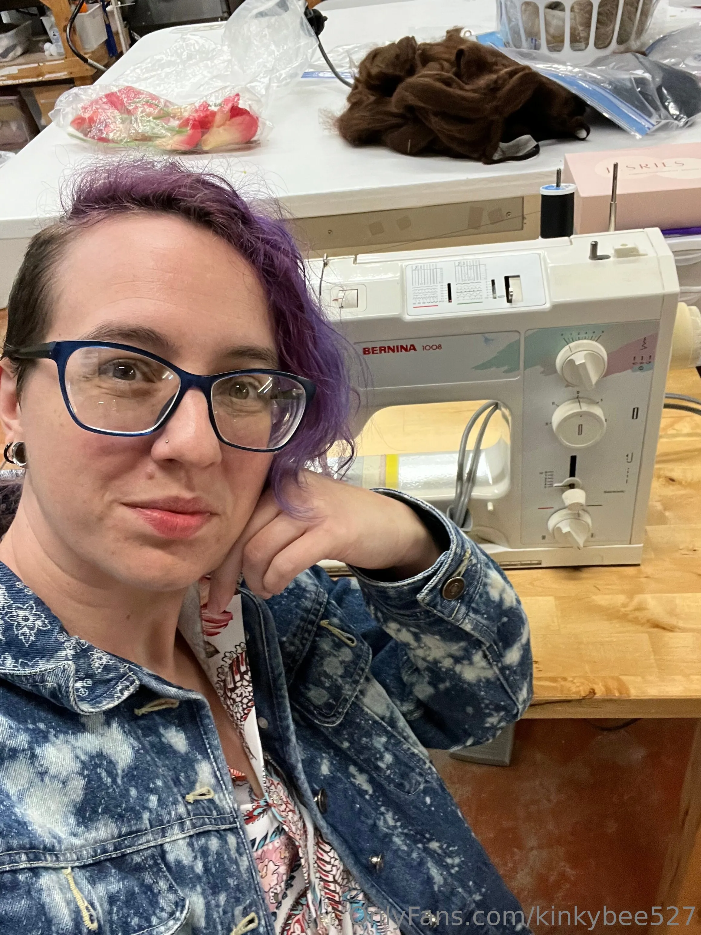 KinkyBee the Kinky Crafter OnlyFans premium content 9 - kinkybee527 exclusive collection