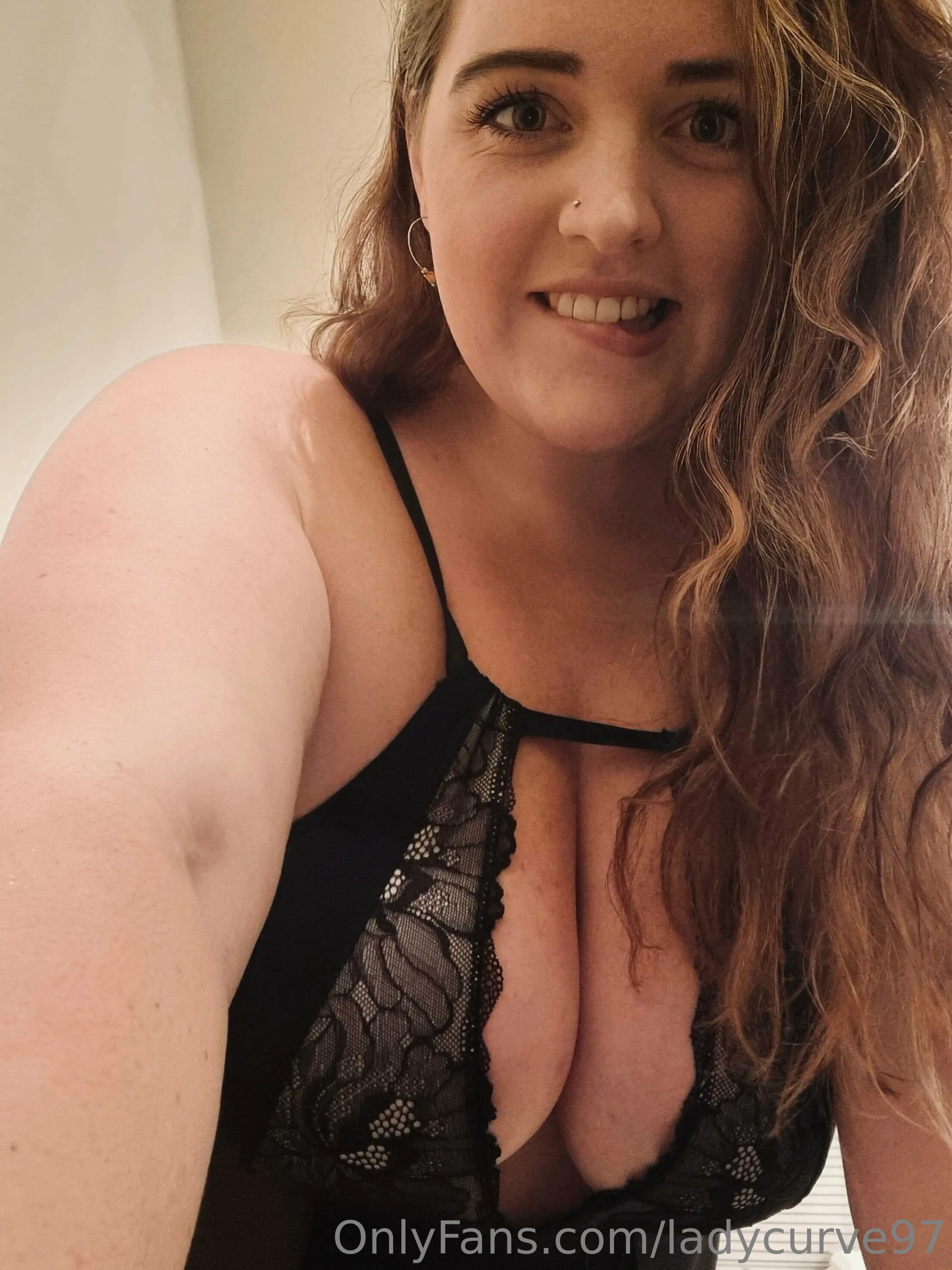 LadyCurve OnlyFans premium content 15 - ladycurve97 exclusive collection