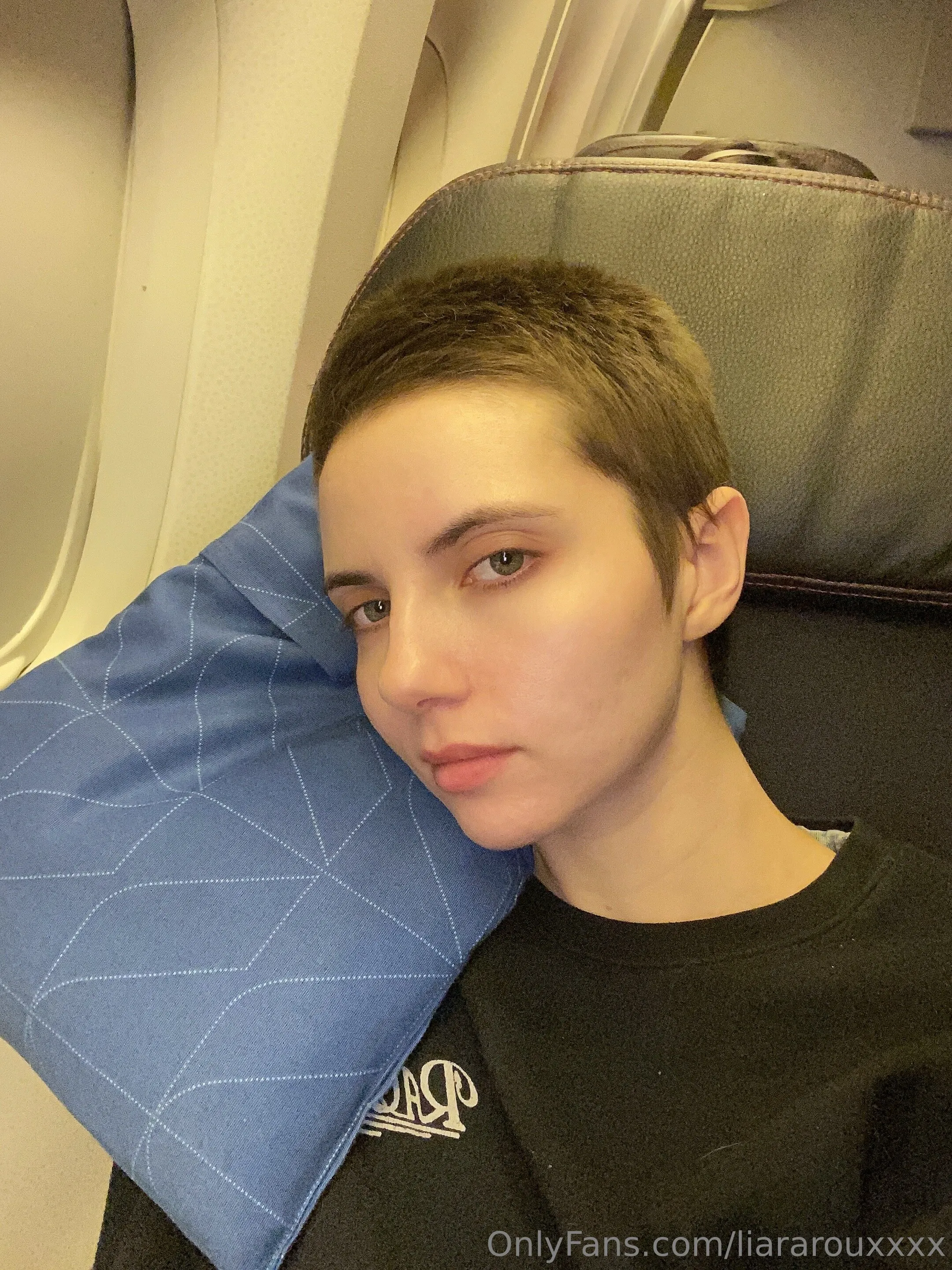 Liara Roux : Free OnlyFans premium content 7 - liararouxxxx exclusive collection