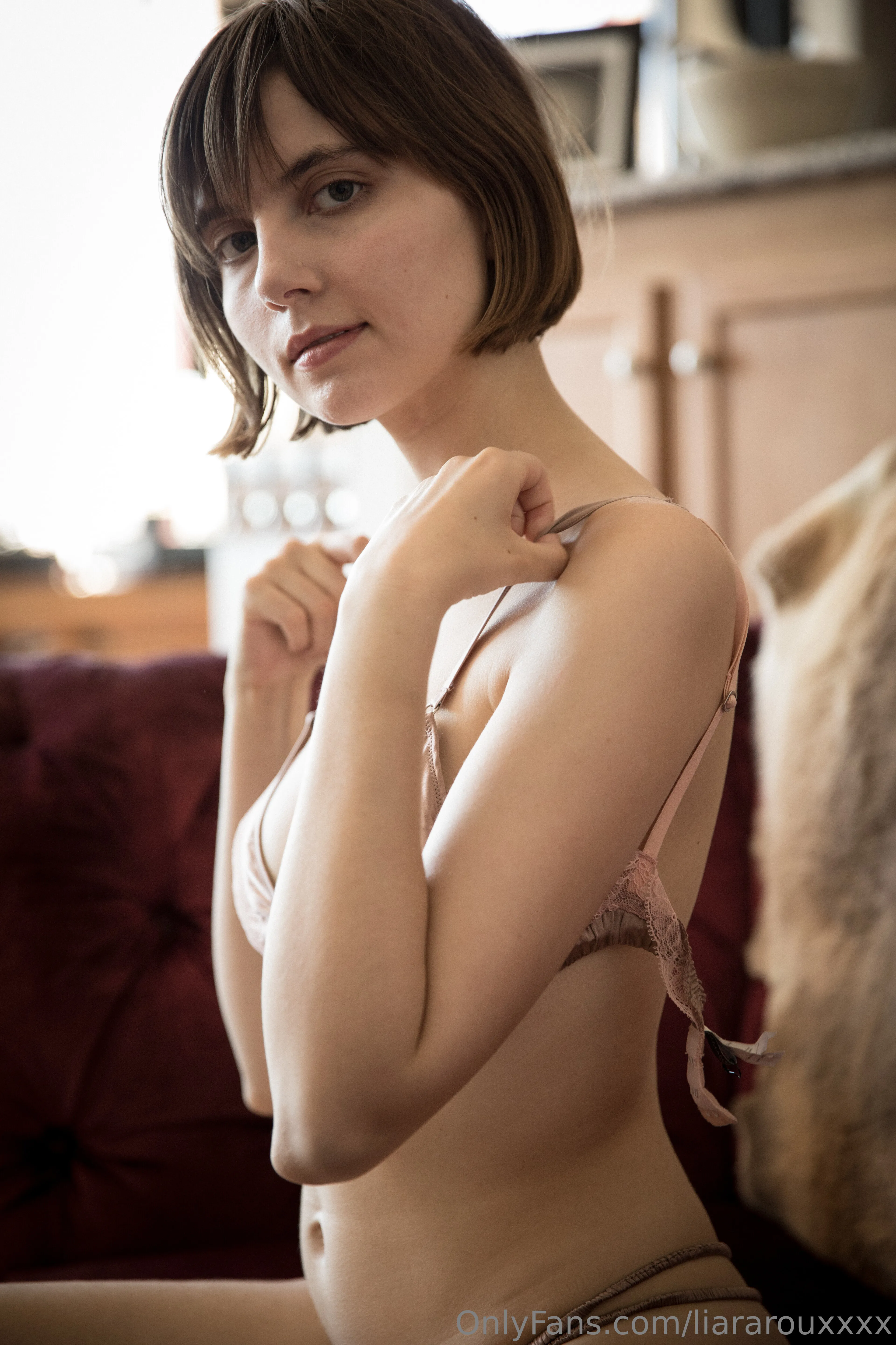 Liara Roux : Free OnlyFans premium content 3 - liararouxxxx exclusive collection