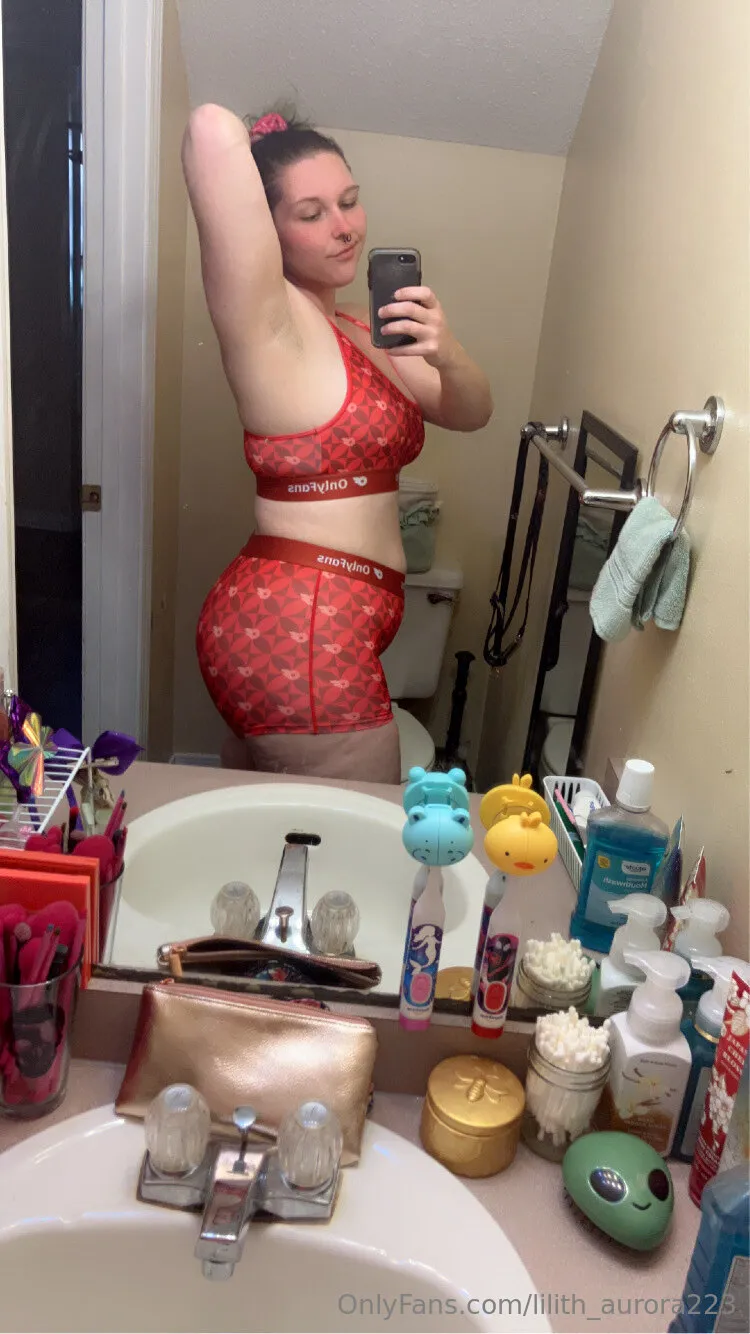 Lilith_Aurora OnlyFans premium content 13 - lilith_aurora223 exclusive collection