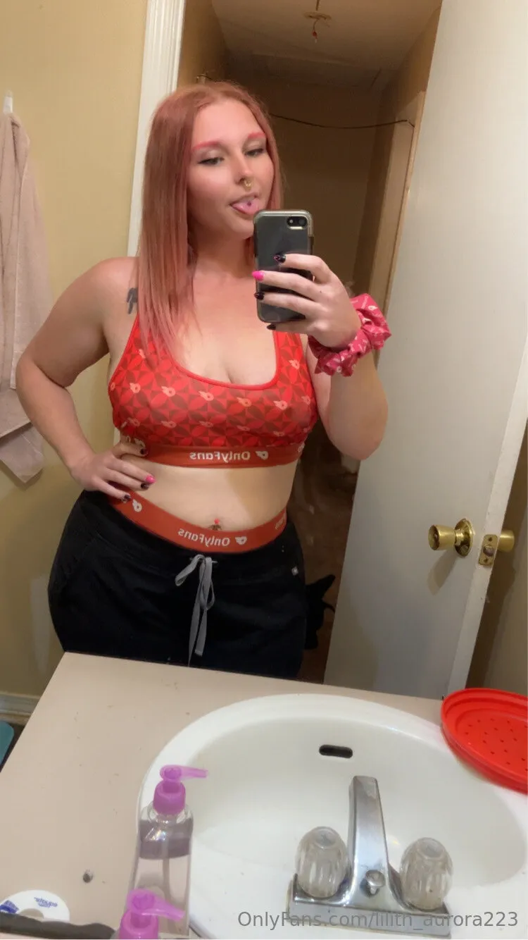 Lilith_Aurora OnlyFans premium content 11 - lilith_aurora223 exclusive collection