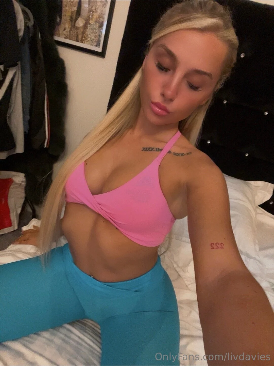 livdavies OnlyFans premium content 1 - livdavies exclusive collection