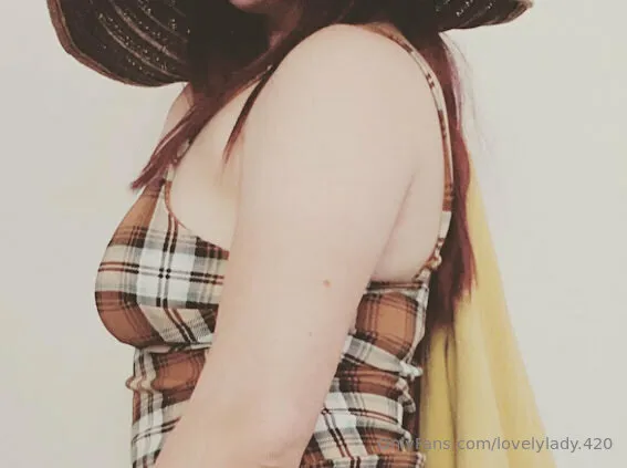 1Lovelylady4.20😚 OnlyFans premium content 8 - lovelylady.420 exclusive collection