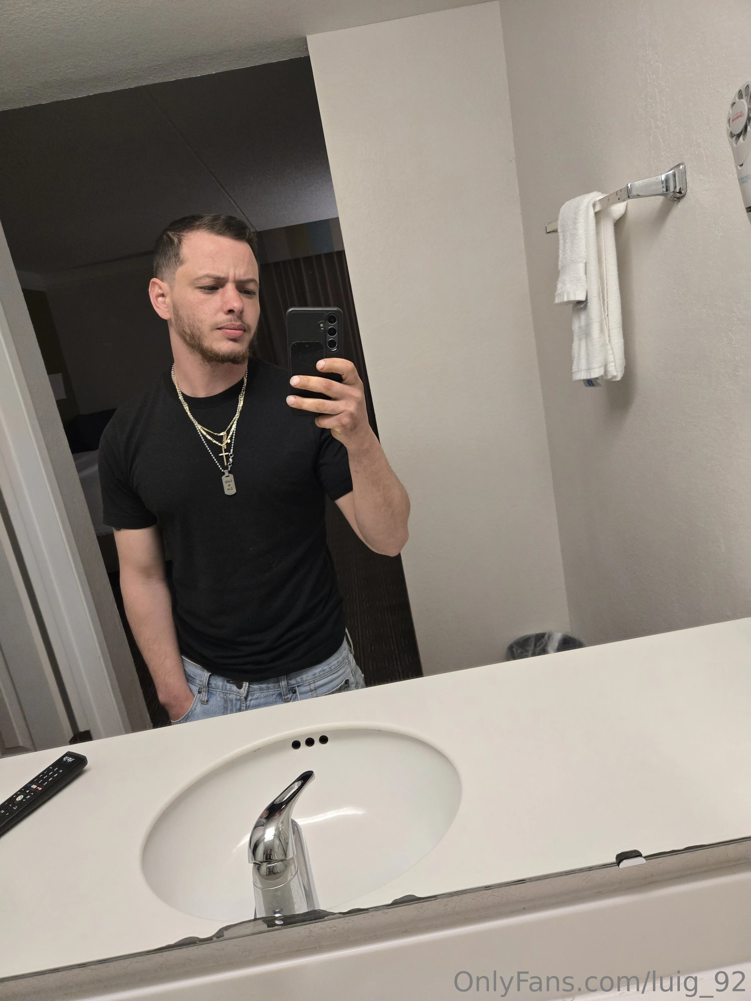 Guillermo OnlyFans premium content 16 - luig_92 exclusive collection