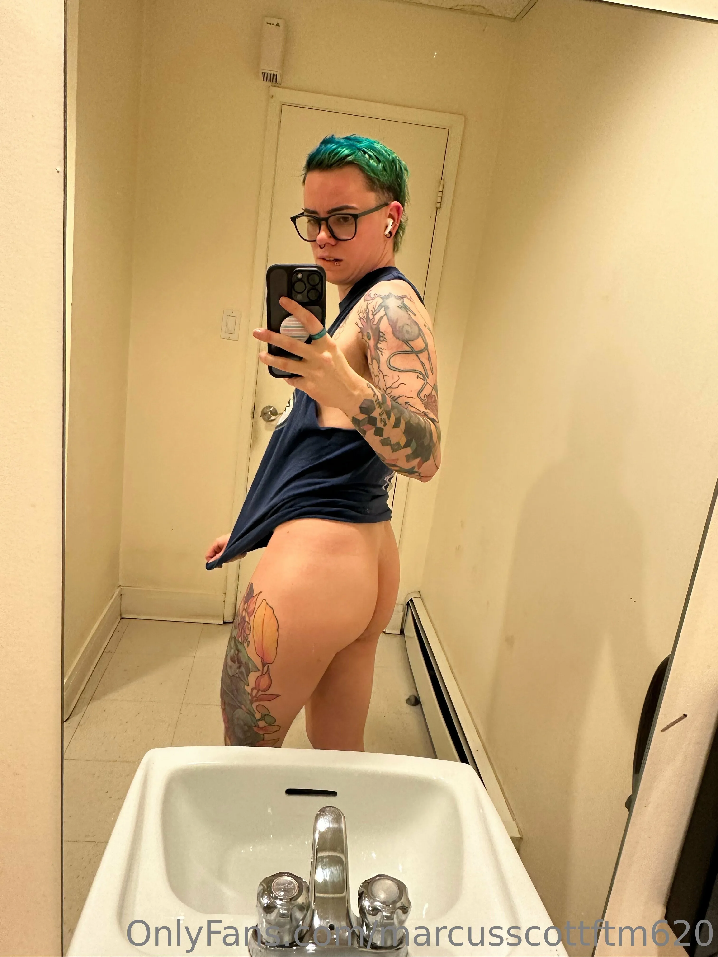 Marcus OnlyFans premium content 4 - marcusscottftm620 exclusive collection