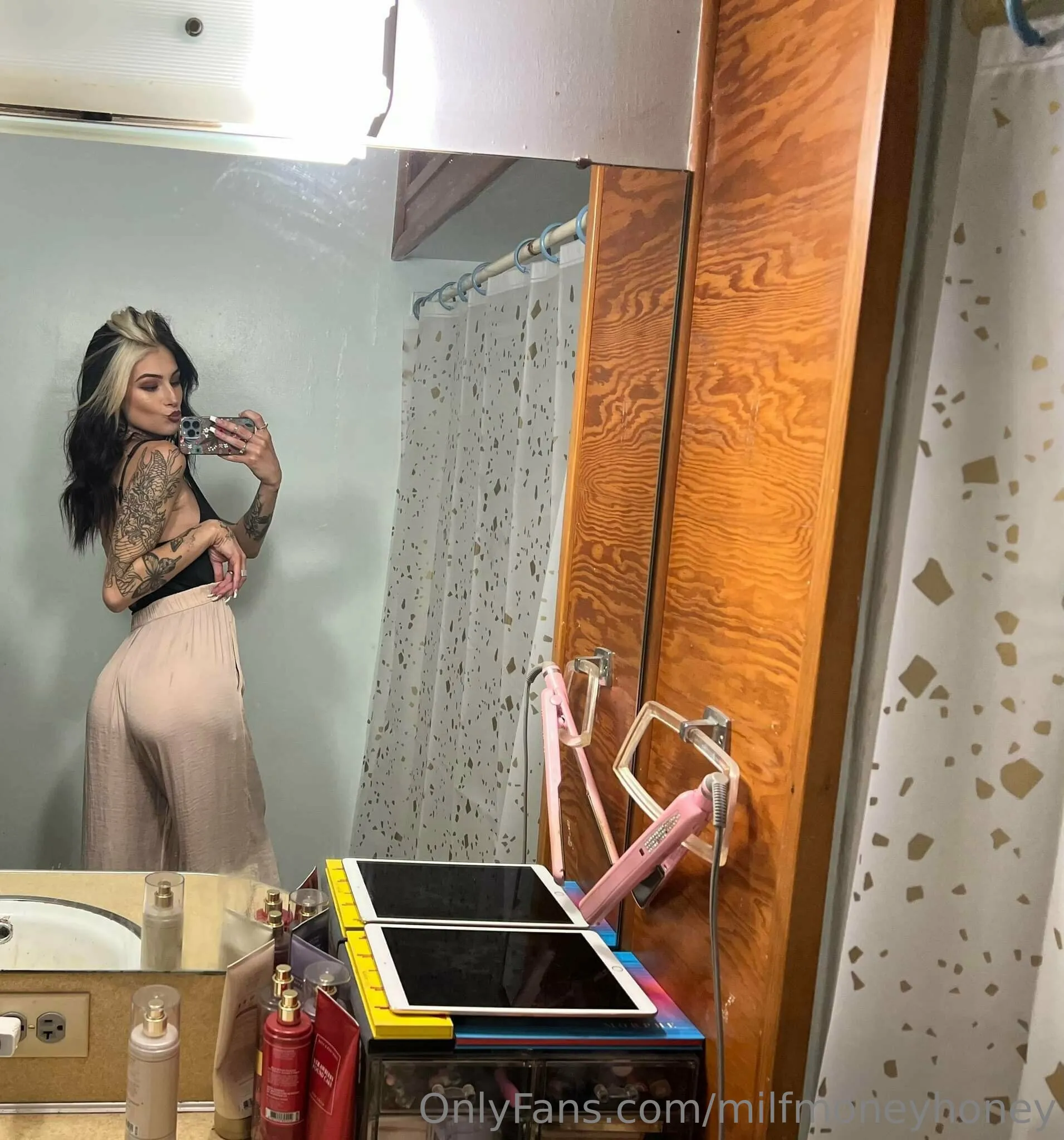 💦💋rhy’s VIP 😈👅 OnlyFans premium content 11 - milfmoneyhoney exclusive collection