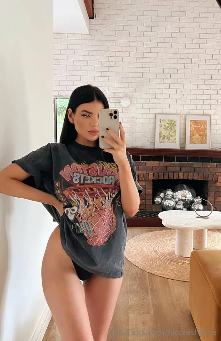 Nicole OnlyFans premium content 14 - nicolethorne exclusive collection