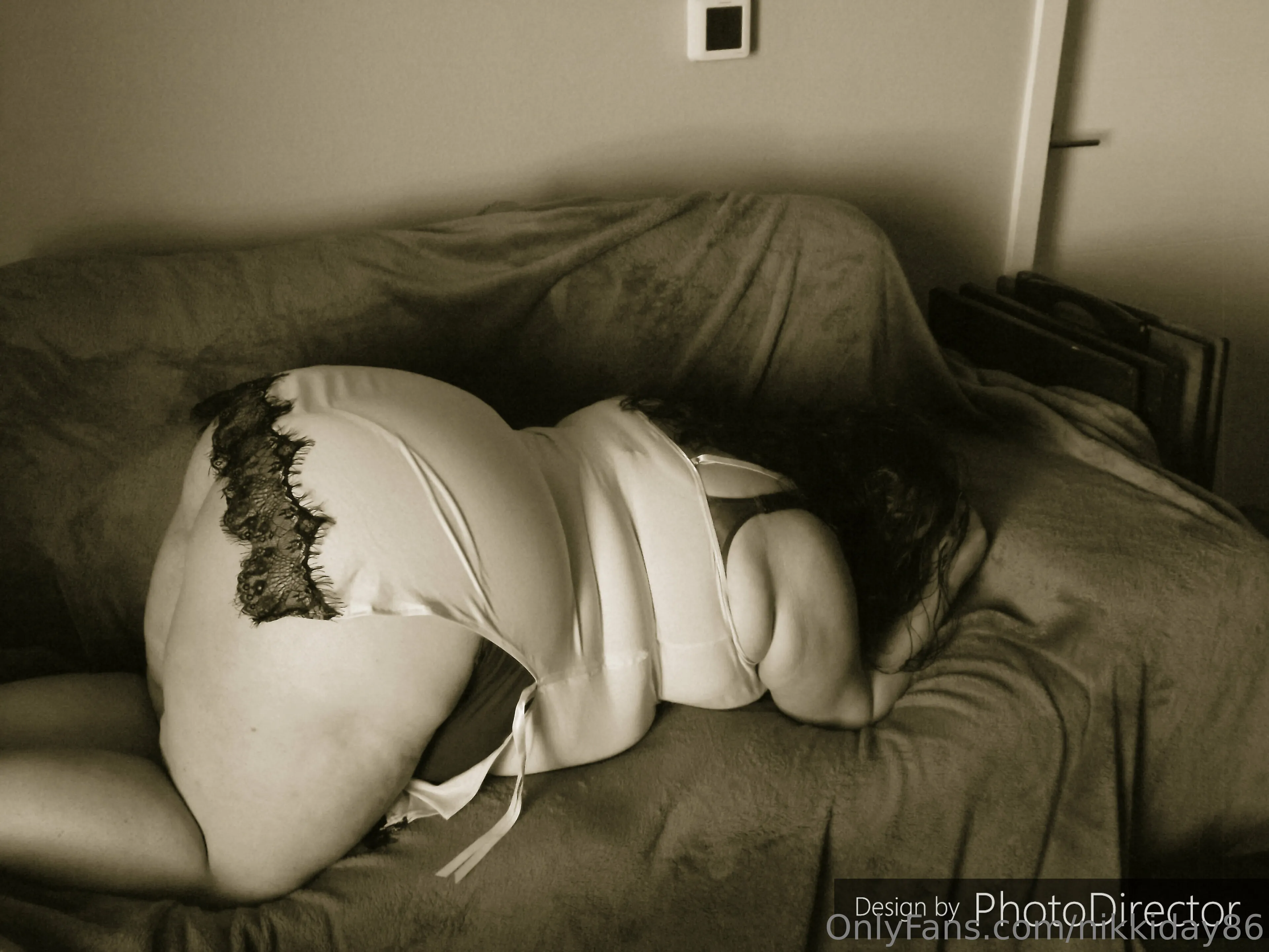 Nikki Day OnlyFans premium content 31 - nikkiday86 exclusive collection