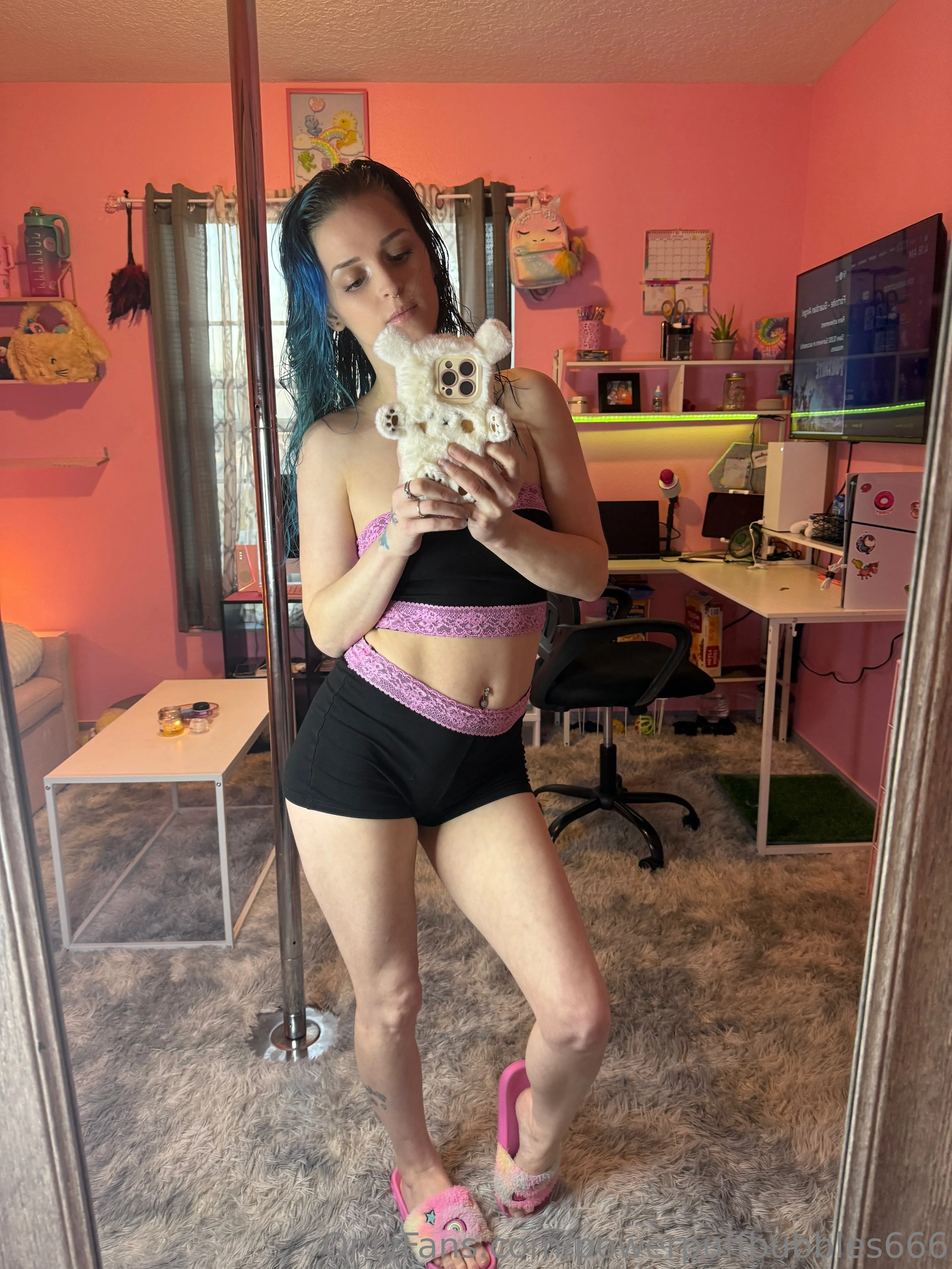 Bubbles (4’11”, 99 lbs) 🍒 OnlyFans premium content 5 - powerpuffbubbles666 exclusive collection