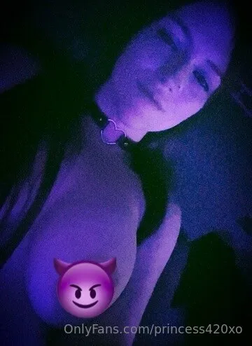 Princess420xo🍃 OnlyFans premium content 12 - princess420xo exclusive collection