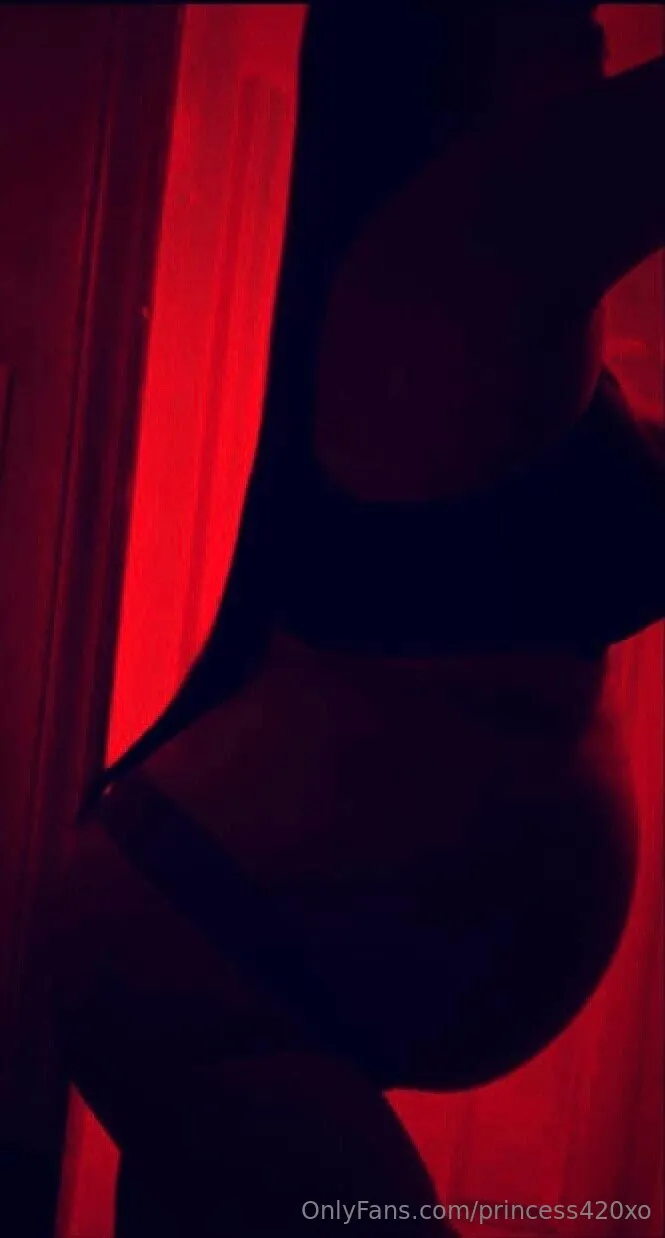 Princess420xo🍃 OnlyFans premium content 5 - princess420xo exclusive collection