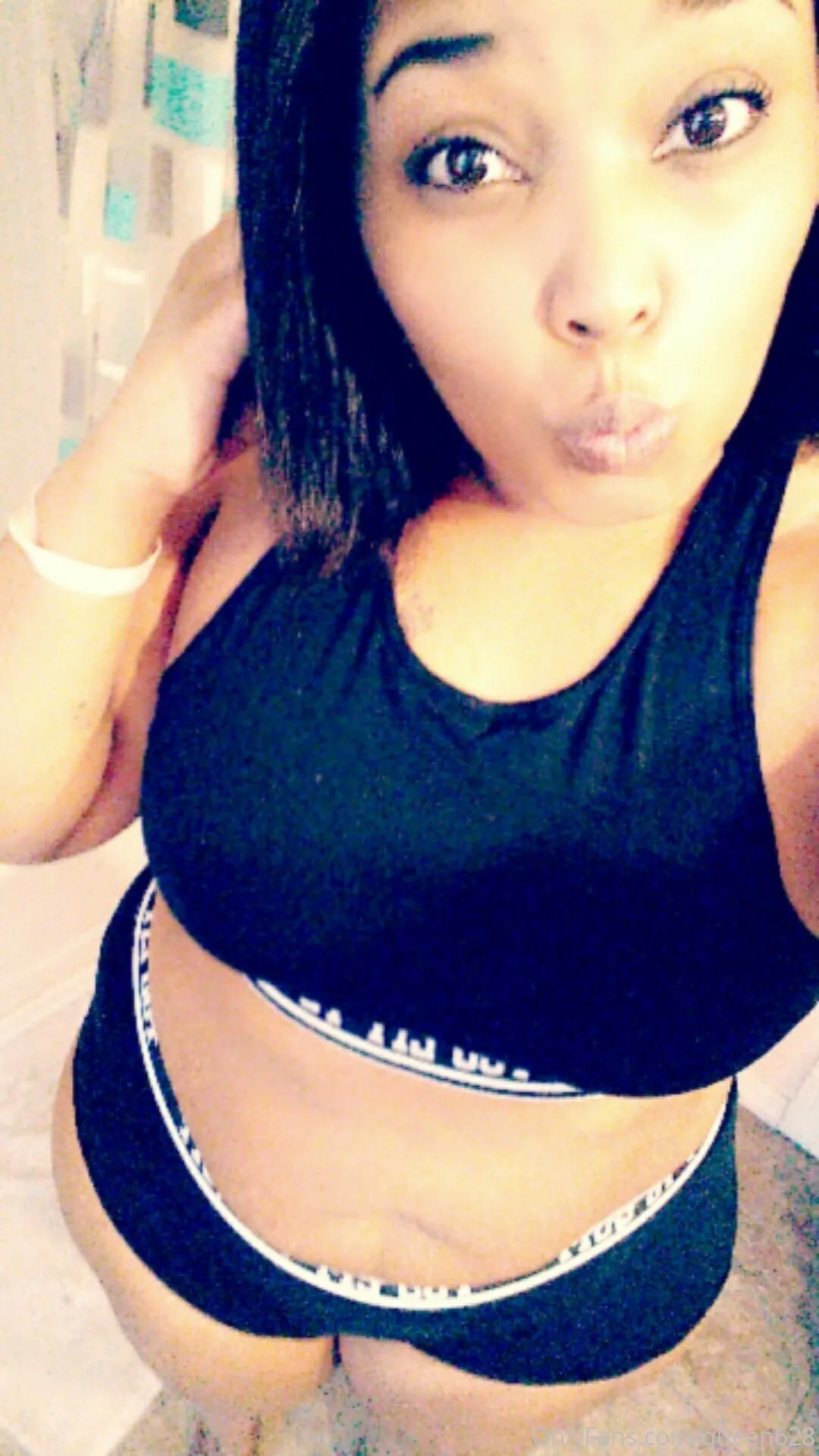 Miss Lonely OnlyFans premium content 3 - queen628 exclusive collection