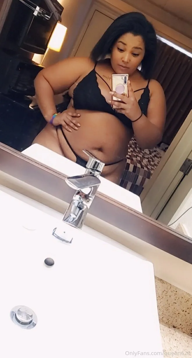 Miss Lonely OnlyFans premium content 1 - queen628 exclusive collection