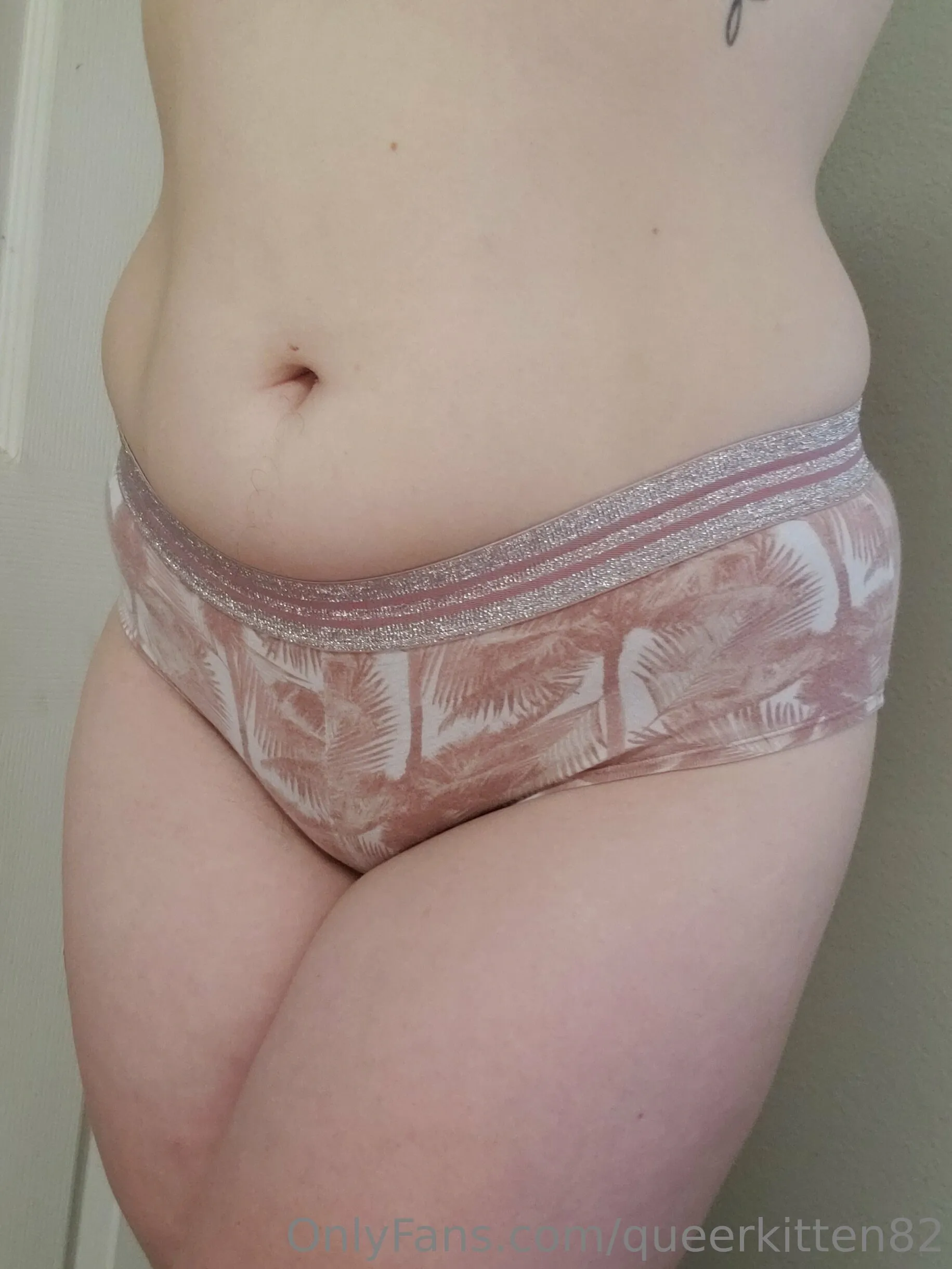 Queer Kitten OnlyFans premium content 21 - queerkitten82 exclusive collection