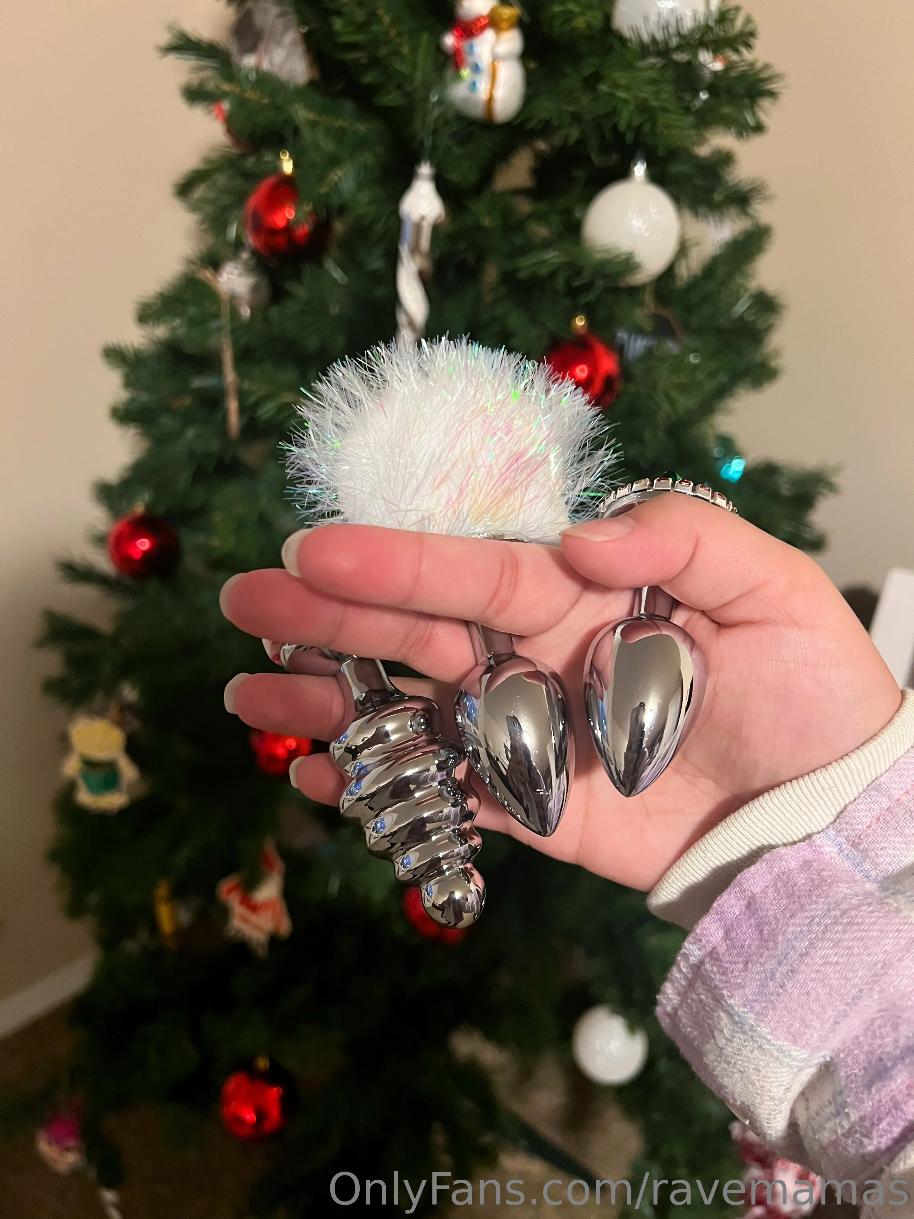 rave mamas OnlyFans premium content 14 - ravemamas exclusive collection