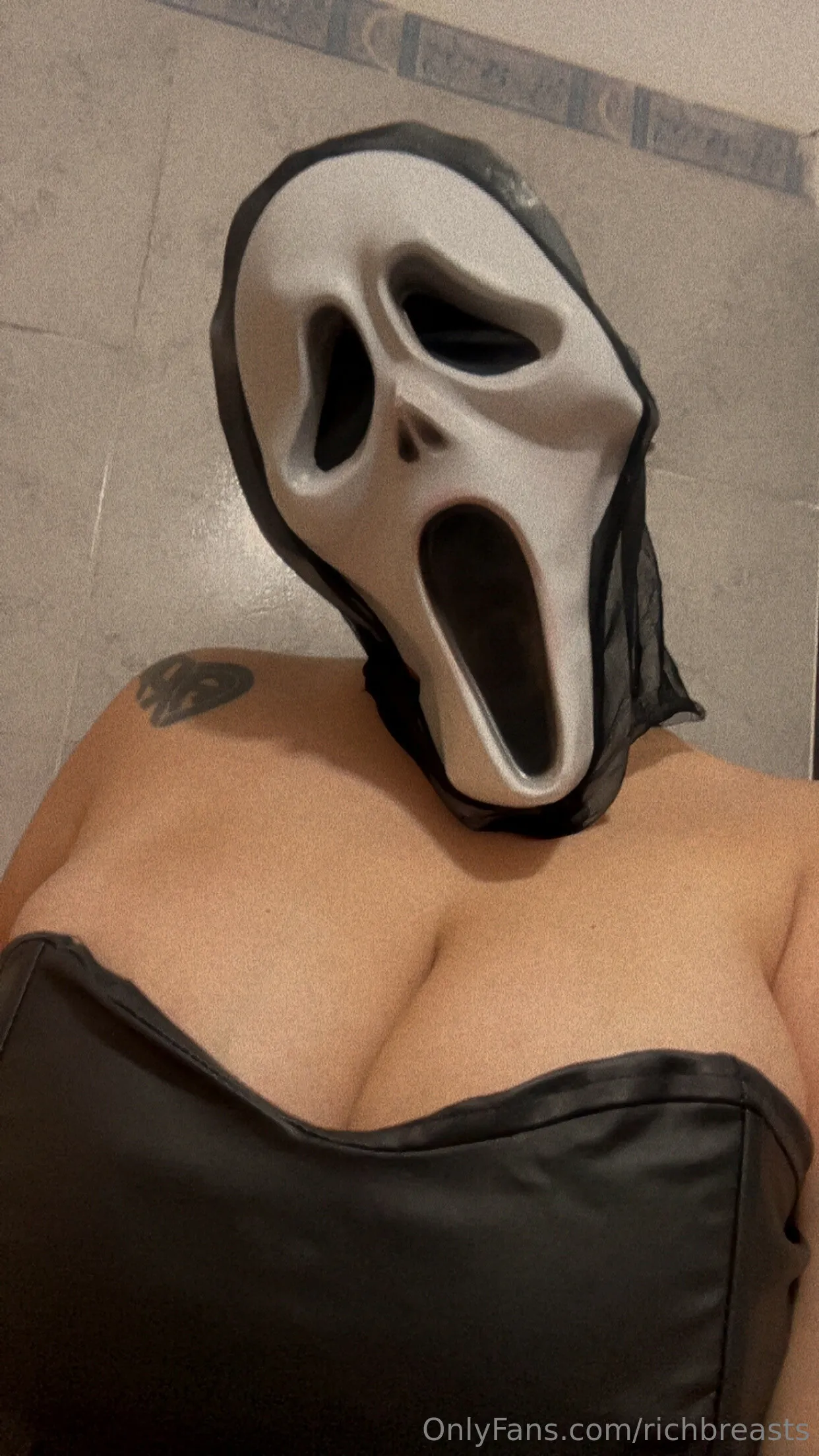 ℳ𝒾𝓁𝒶 • ⛓️🖤 OnlyFans premium content 4 - richbreasts exclusive collection