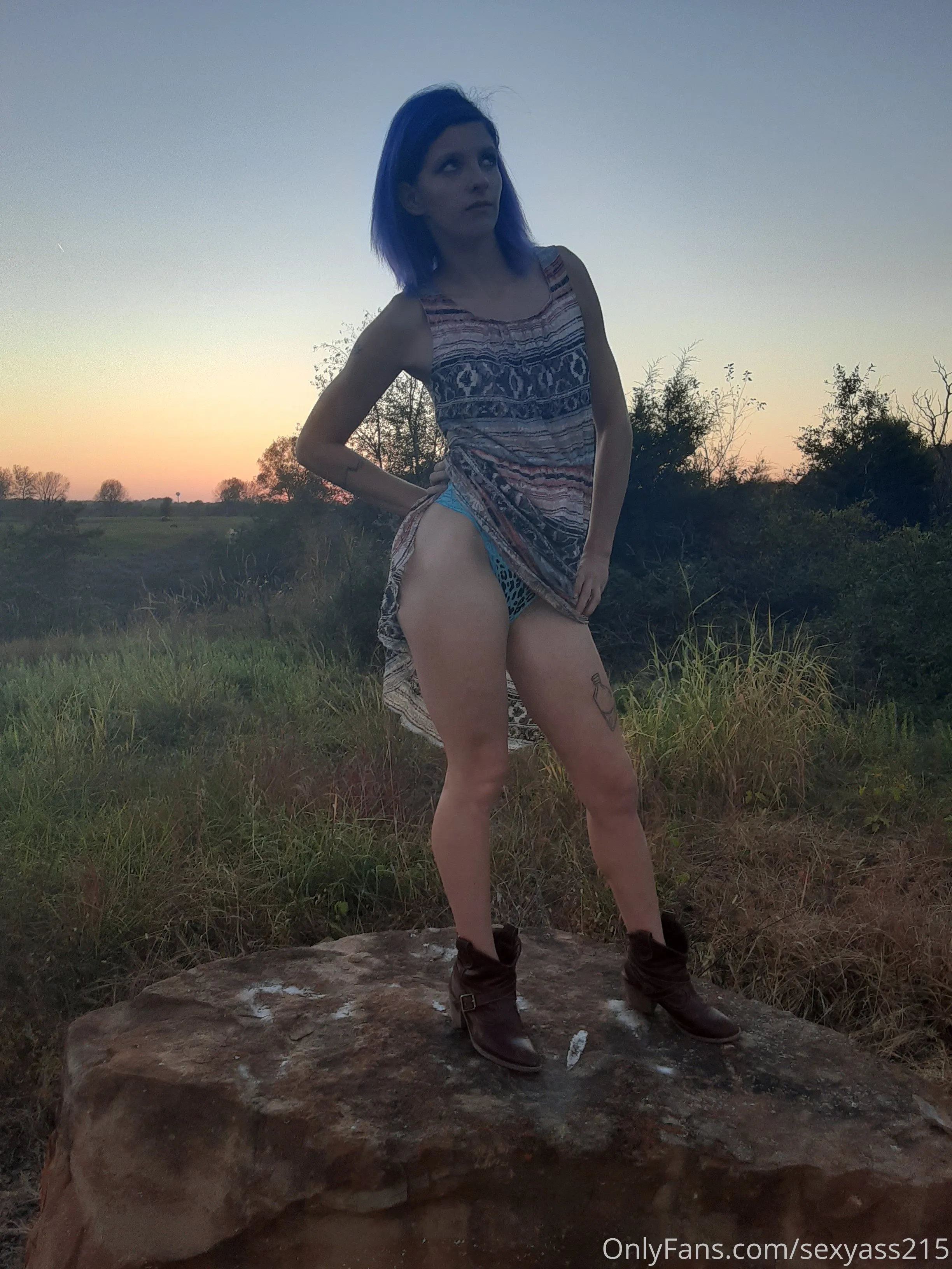 sexy ass OnlyFans premium content 17 - sexyass215 exclusive collection