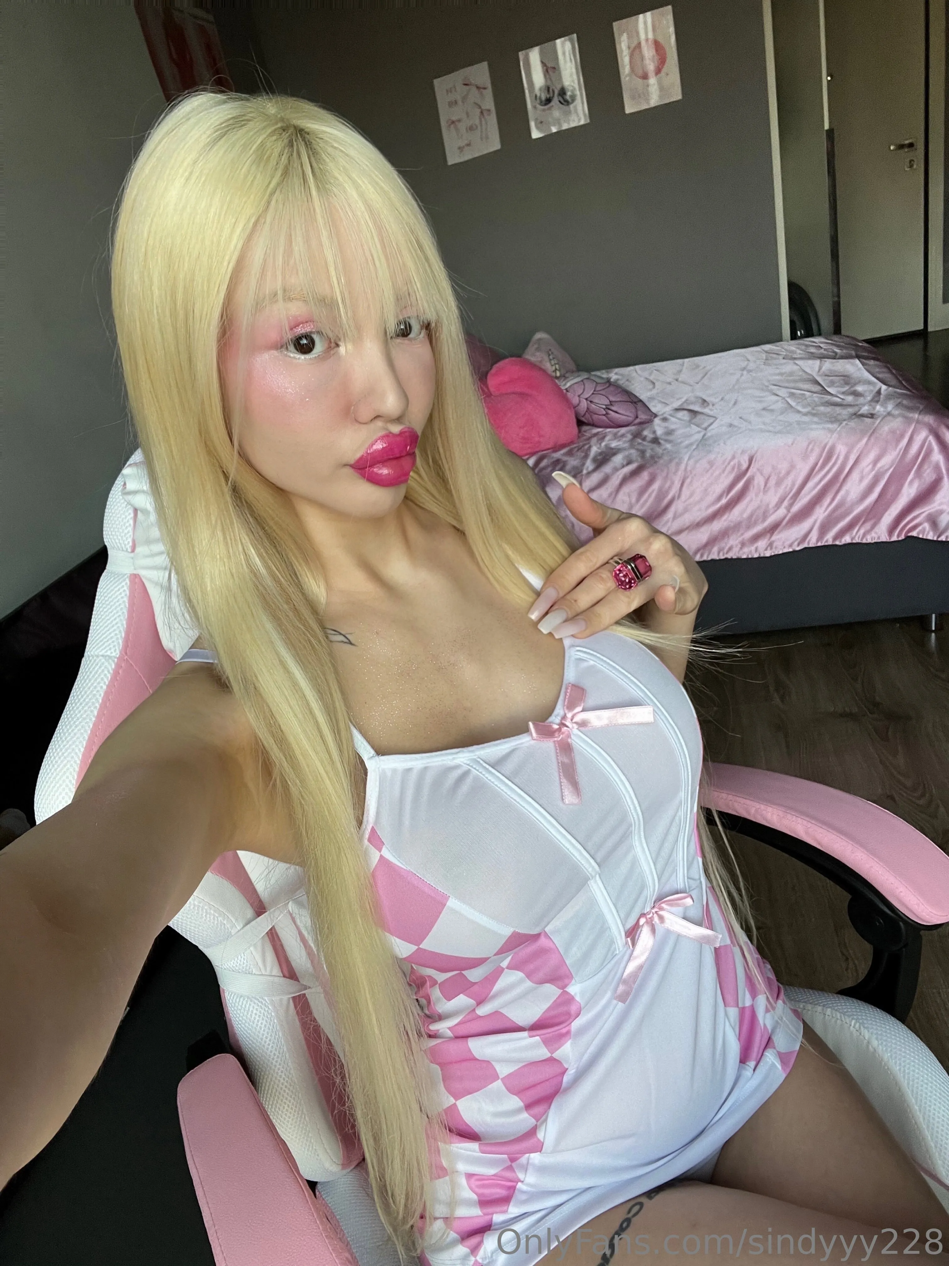 Sindyyy228 OnlyFans premium content 23 - sindyyy228 exclusive collection