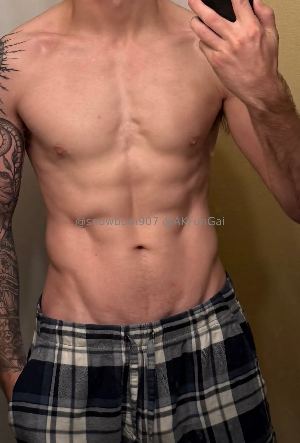 AKFunGai Snow Bum 907 OnlyFans premium content 3 - snowbum907 exclusive collection