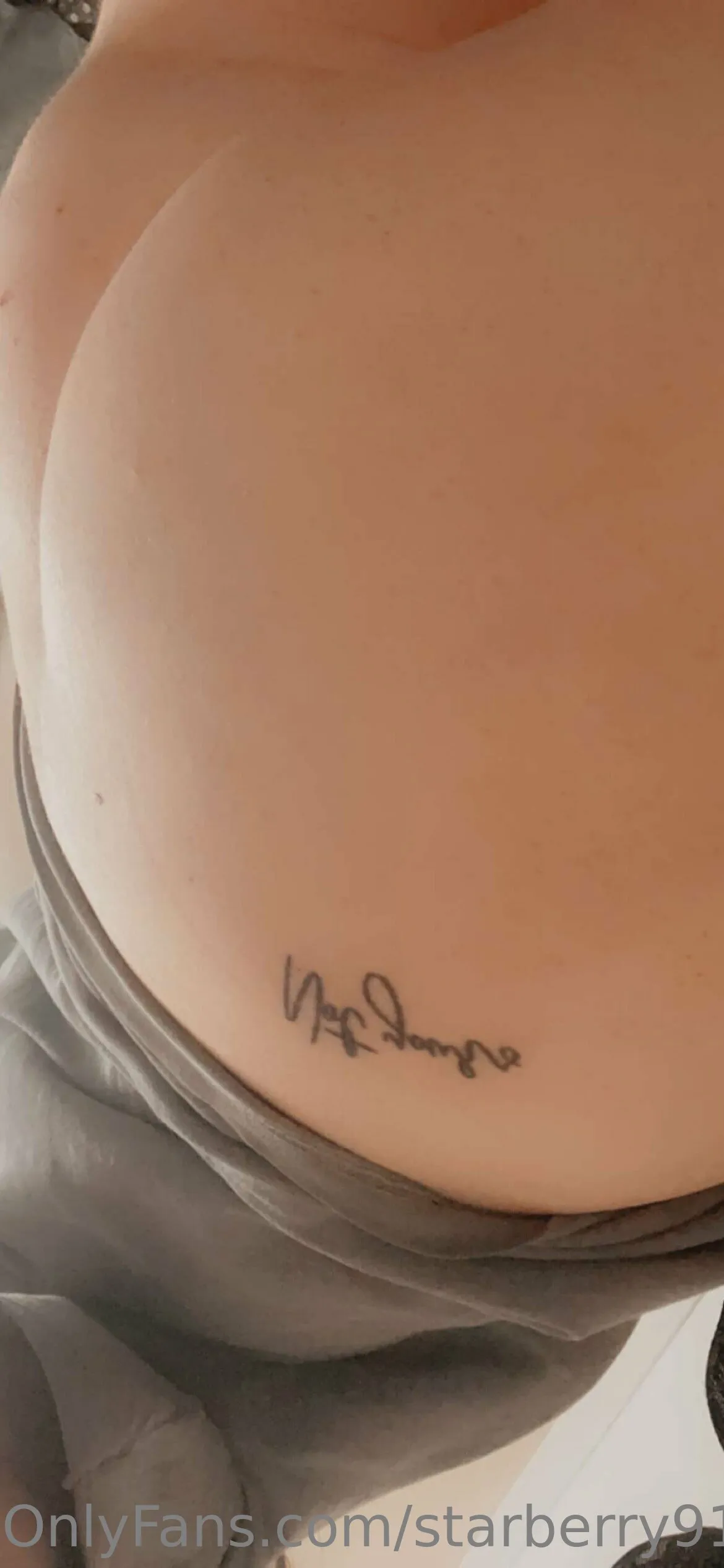 Starberry916 OnlyFans premium content 14 - starberry916 exclusive collection