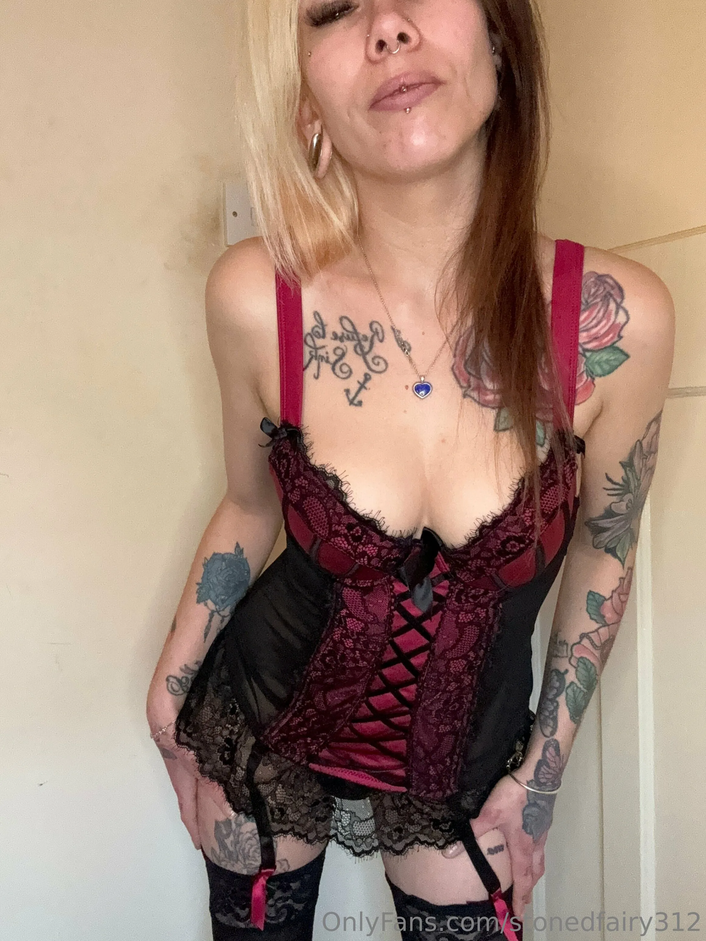 Jes🧚🏻‍♀️ OnlyFans premium content 15 - stonedfairy312 exclusive collection